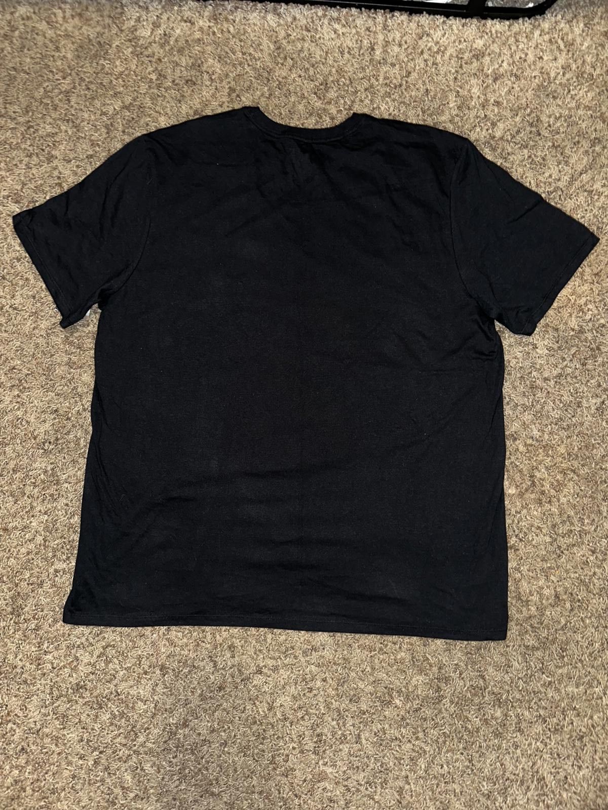 Nike Nike NBA Brooklyn NY Nets Notorious Biggie Smalls Crown Essential Logo T-Shirt Size US XXL / EU 58 / 5 - 2 Thumbnail