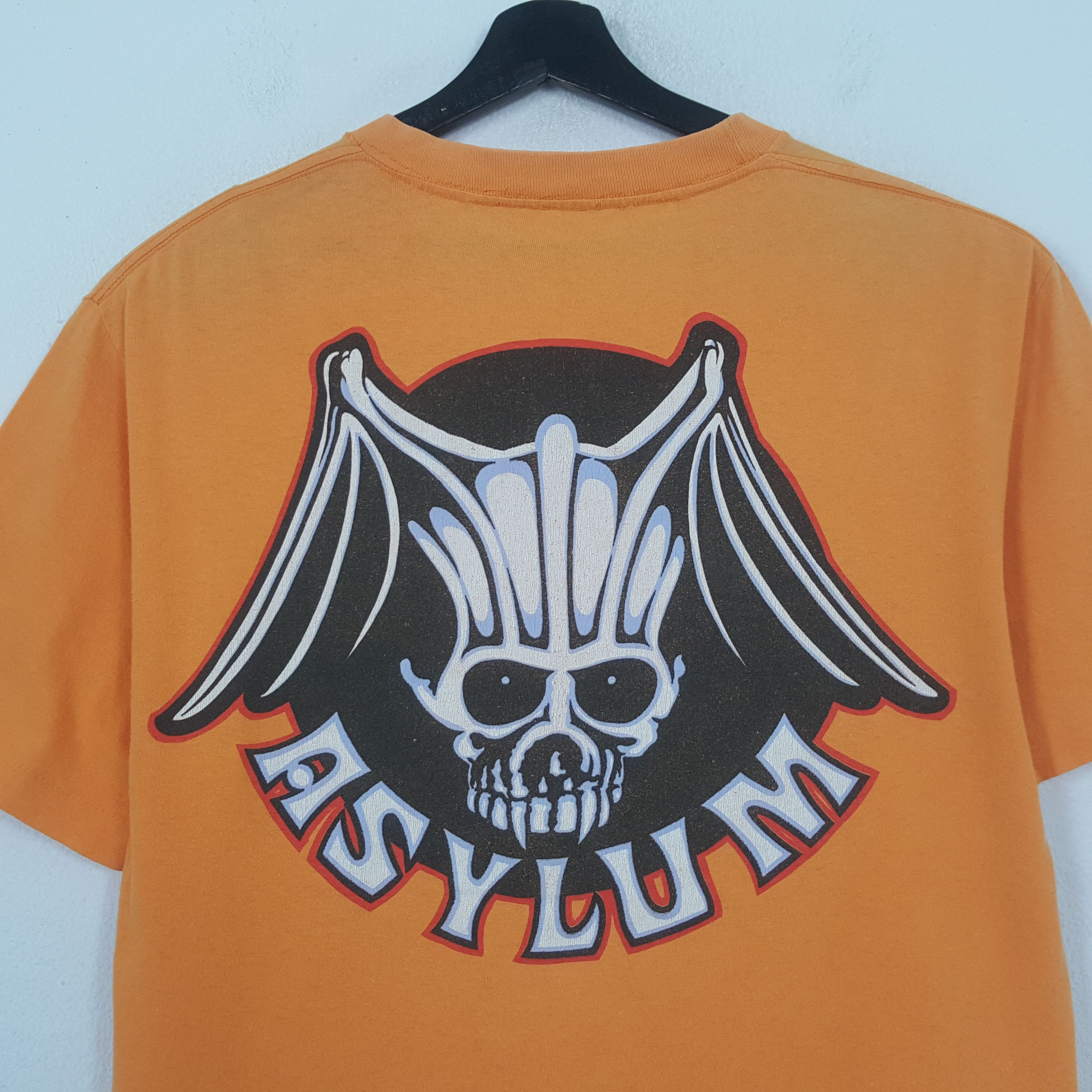 Vintage Asylum Streetwear Skateboard Style Tshirt RR1 Size US L / EU 52-54 / 3 - 2 Thumbnail