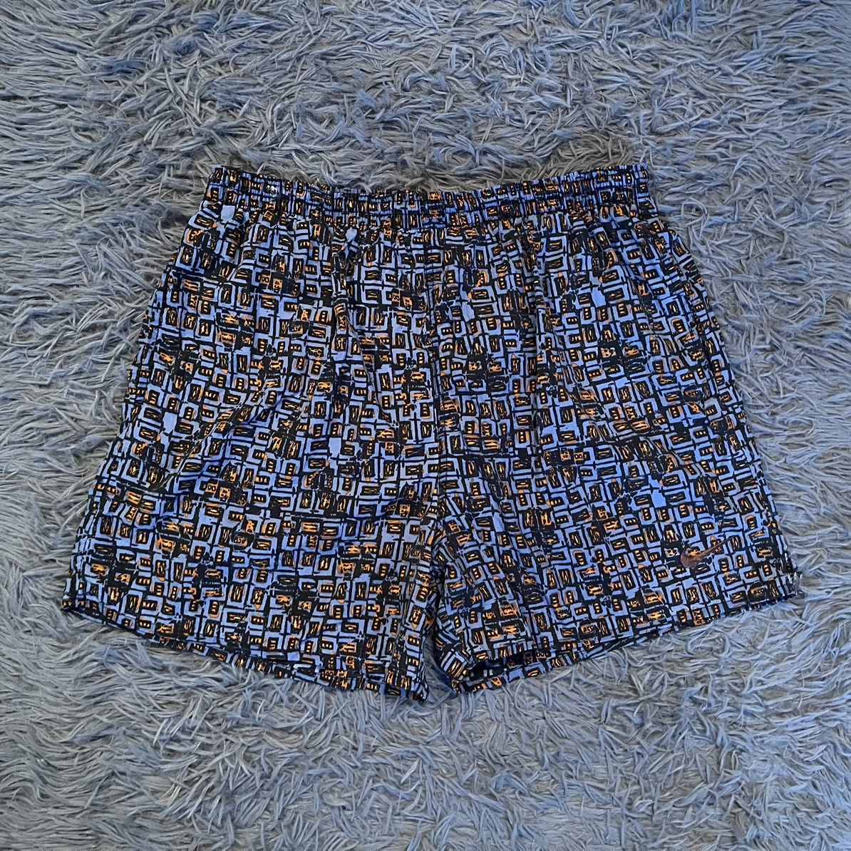 Nike 90s vintage brown swoosh graphic shorts