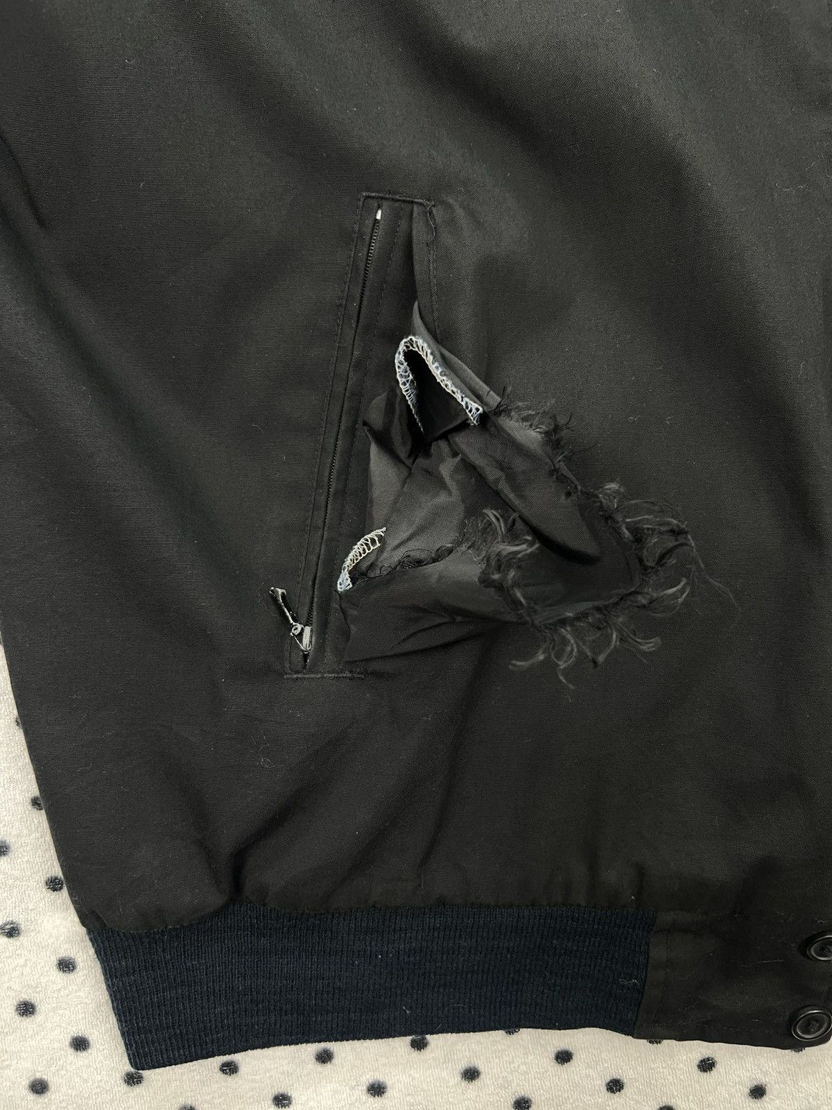 Vintage Vintage Siouxsie And The Banshees Studded Bomber Jacket Size US L / EU 52-54 / 3 - 15 Thumbnail