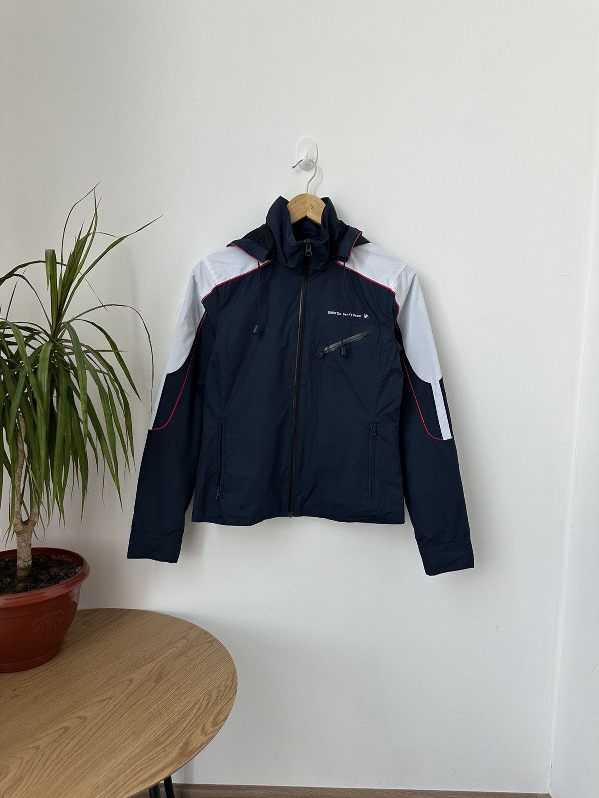 BMW Vintage BMW Sauber F1 Team Blue Racing Women Jacket Size US S / EU 44-46 / 1 - 2 Thumbnail