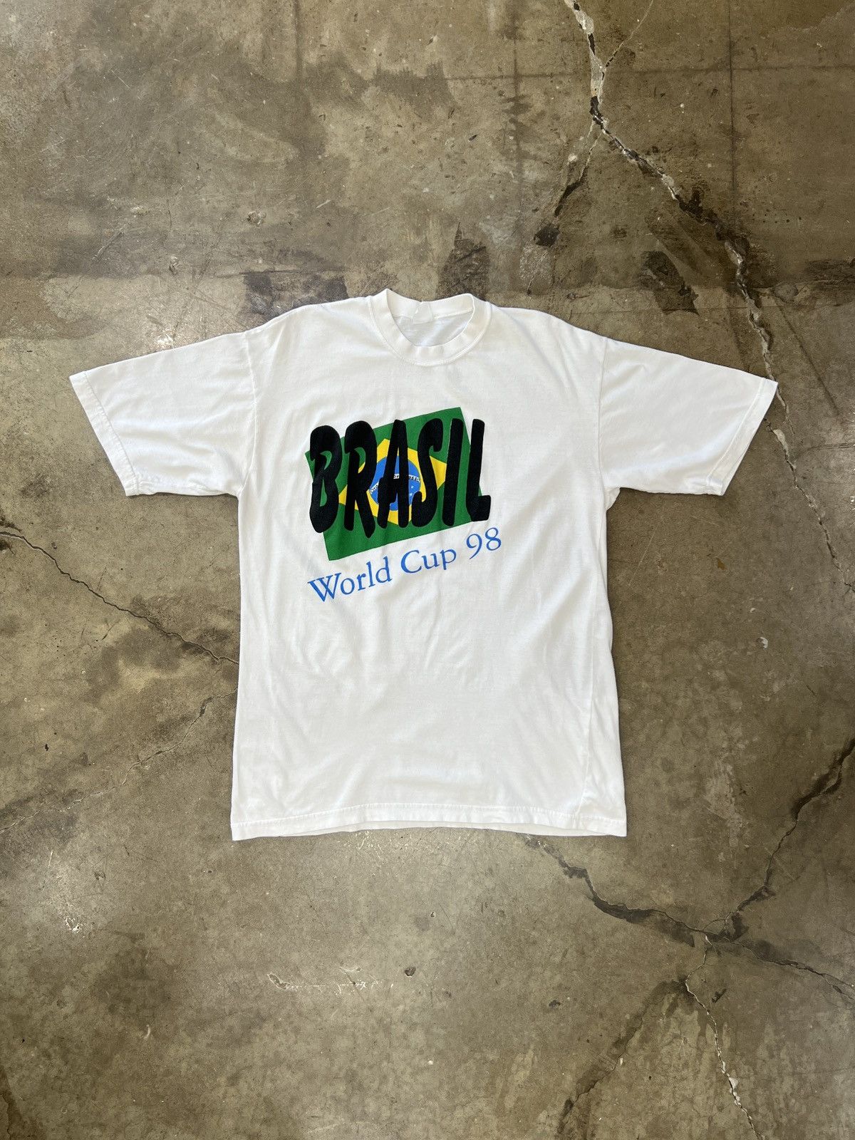 Vintage Vintage 1998 Fifa World Cup Brazil Soccer Tee XL Size US XL / EU 56 / 4 - 2 Thumbnail