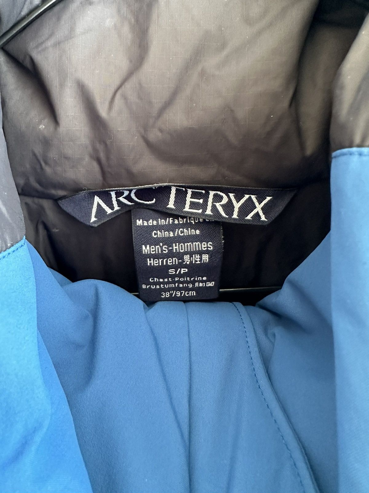 Arc'teryx Arcteryx Beta Insulated Sentry Jacket Gore Tex Pro Ski Size US M / EU 48-50 / 2 - 8 Thumbnail