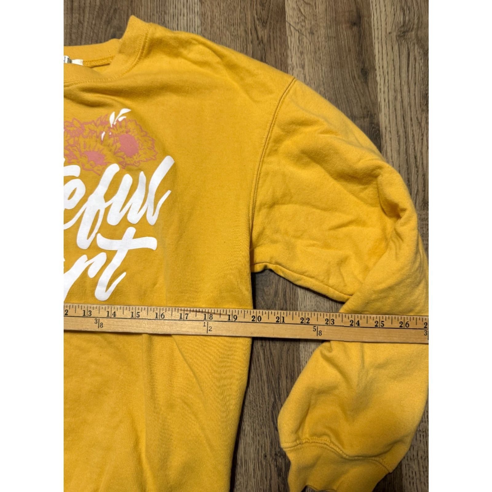 Vintage Wound Up Sweater Girl's Large Yellow Pink White Pullover Crew Neck Grateful Heart Womens Sweater Pullover Casual Regular Sleeve Long Vintage No Size L / US 10 / IT 46 - 7 Thumbnail