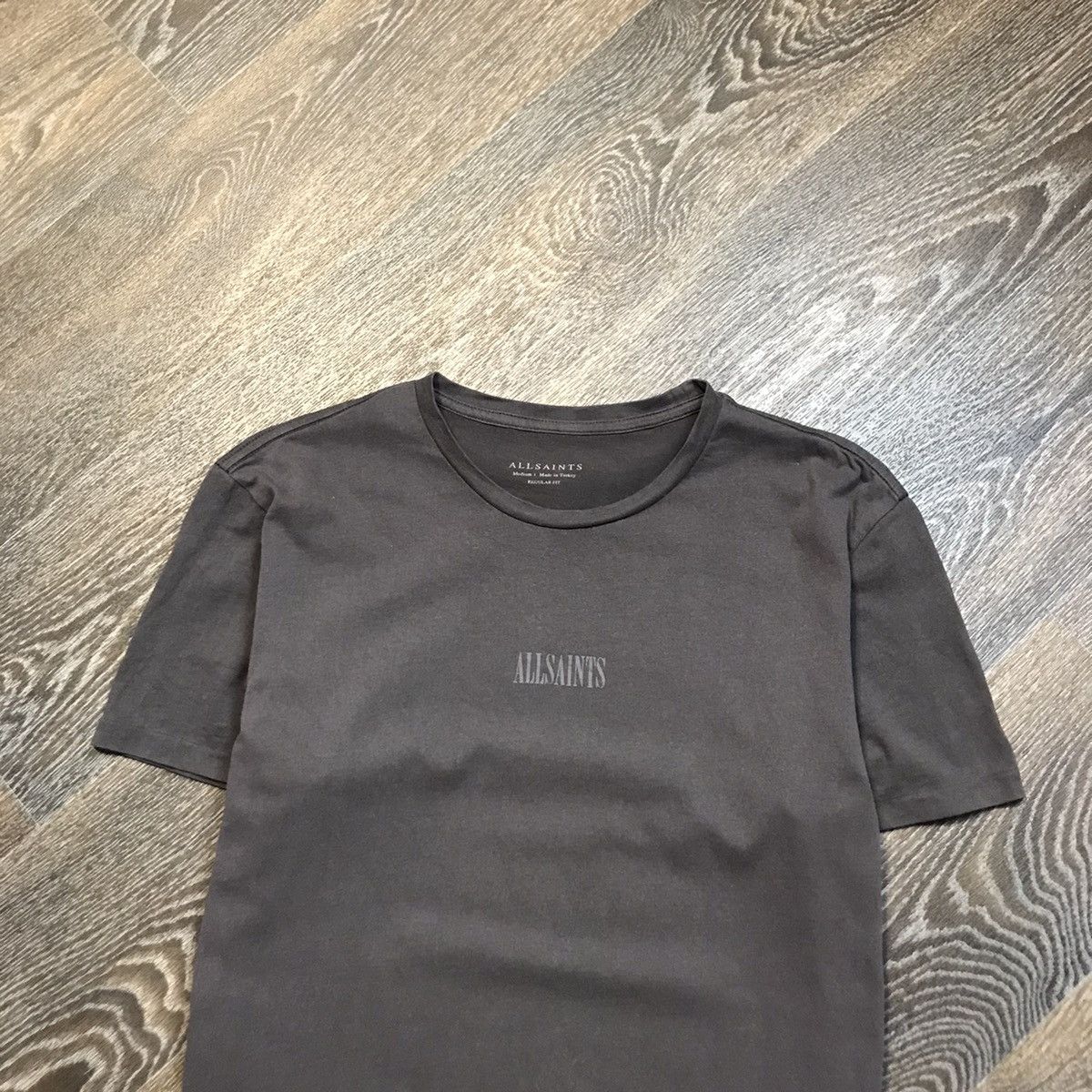 Allsaints Allsaints big logo T Shirt mens size M Size US M / EU 48-50 / 2 - 1 Thumbnail