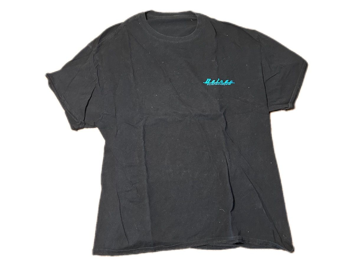Vintage Vintage Surf Brand T Shirt Size US XL / EU 56 / 4 - 2 Thumbnail
