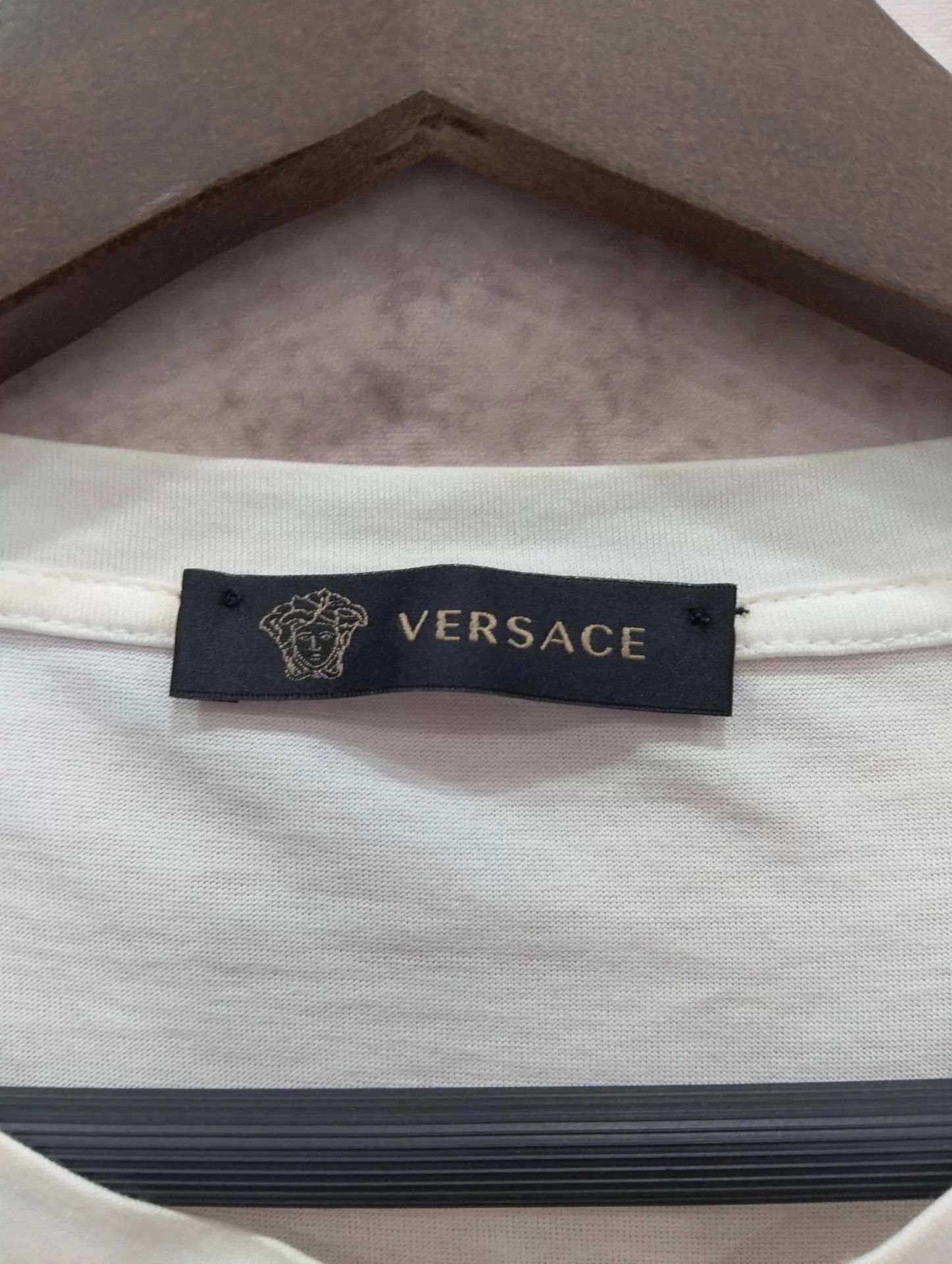 Versace Versace white short-sleeve t-shirt Size S Size S / US 4 / IT 40 - 4 Thumbnail