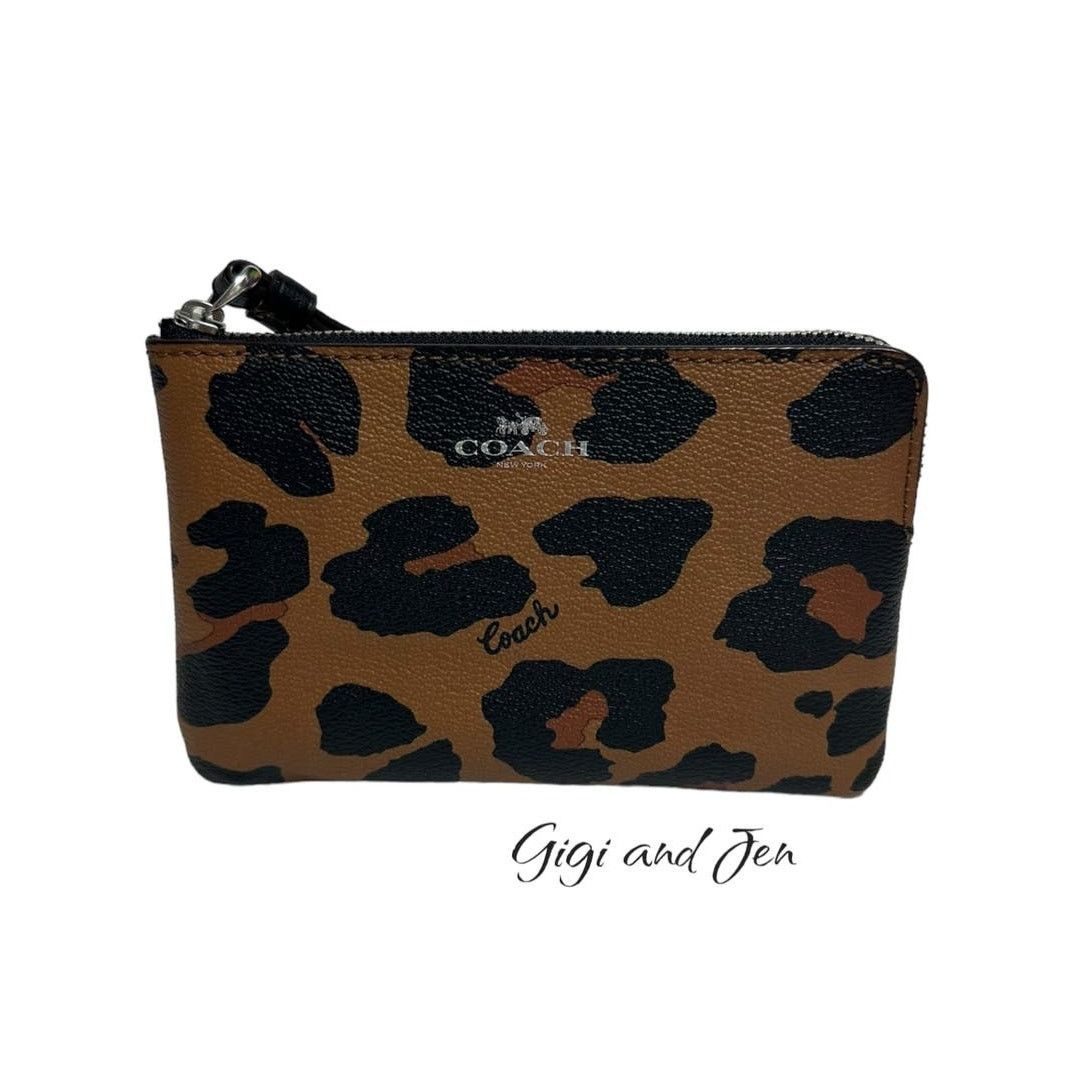 Coach Coach Corner Zip Wristlet With Leopard Print New Size ONE SIZE - 1 Thumbnail