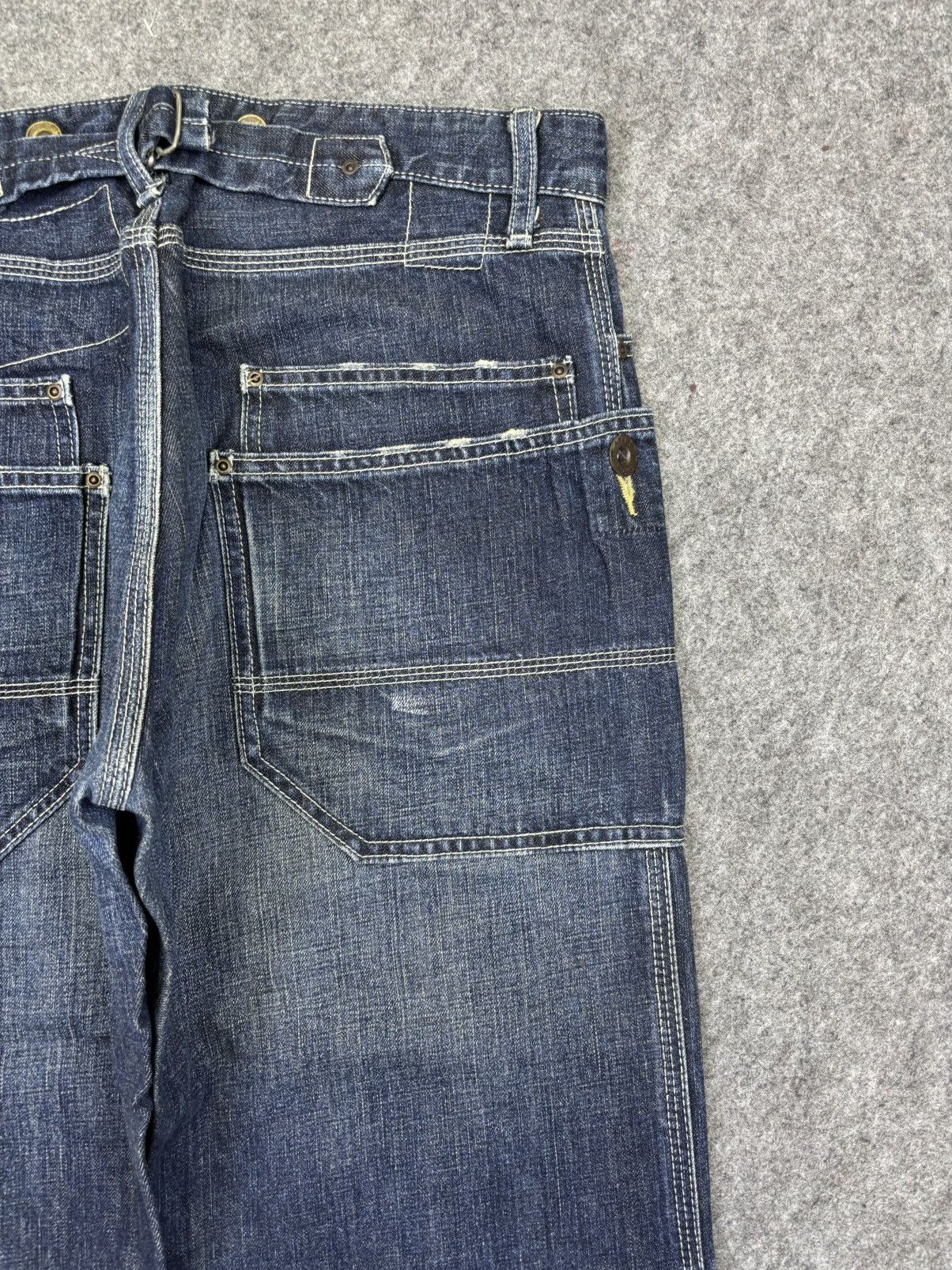 Avirex 💥Baggy💥AVIREX Military Multi Round Pocket Denim F711 Size US 32 / EU 48 - 16 Thumbnail