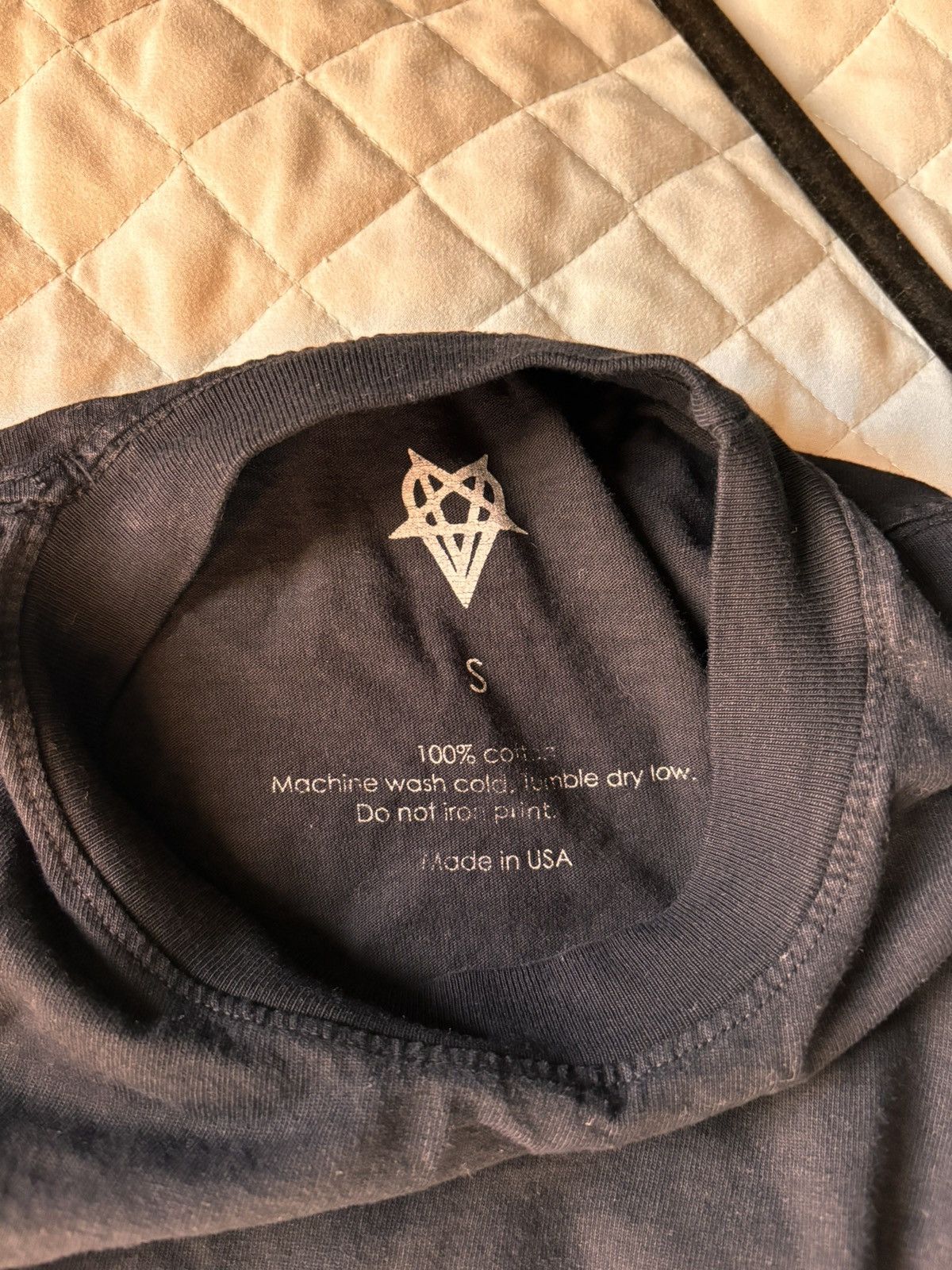 1017 ALYX 9SM × Destroy Lonely Destroy Lonely x 1017-ALYX-9SM No-stylist tour long sleeve Size US S / EU 44-46 / 1 - 3 Thumbnail
