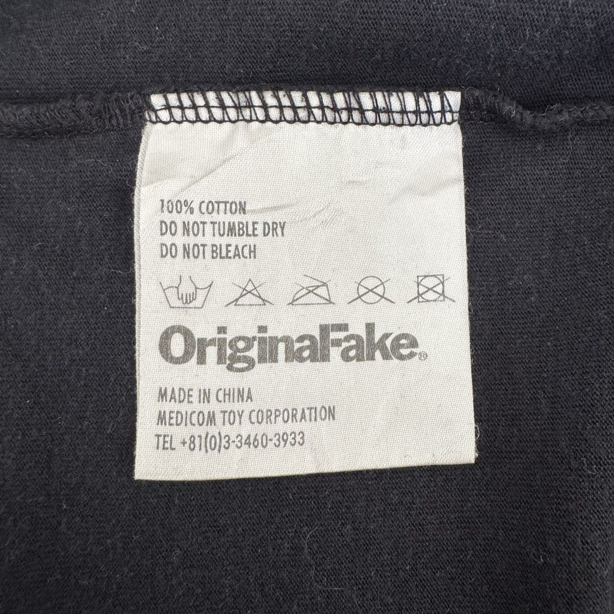 Kaws × Medicom Toy × Original Fake KAWS Medicom Original Fake Tee Size US L / EU 52-54 / 3 - 7 Thumbnail
