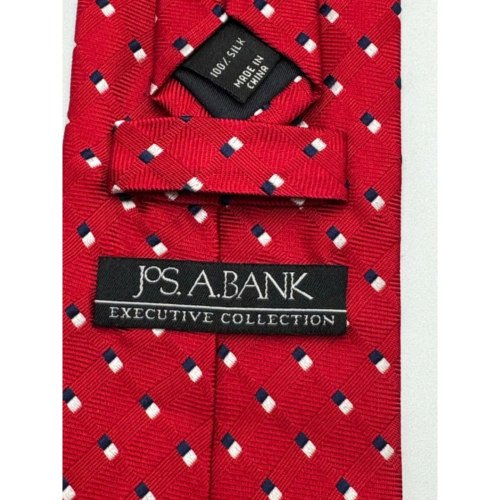 Jos. A. Bank Jos. A. Bank Executive Collection Red Geometric Silk Tie Size ONE SIZE - 5 Thumbnail