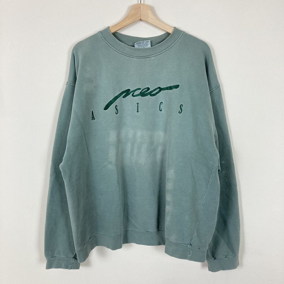 Asics Vintage 90s Asics Crewneck Sweatshirt Sweater Faded Boxy Size US XL / EU 56 / 4 - 1 Thumbnail