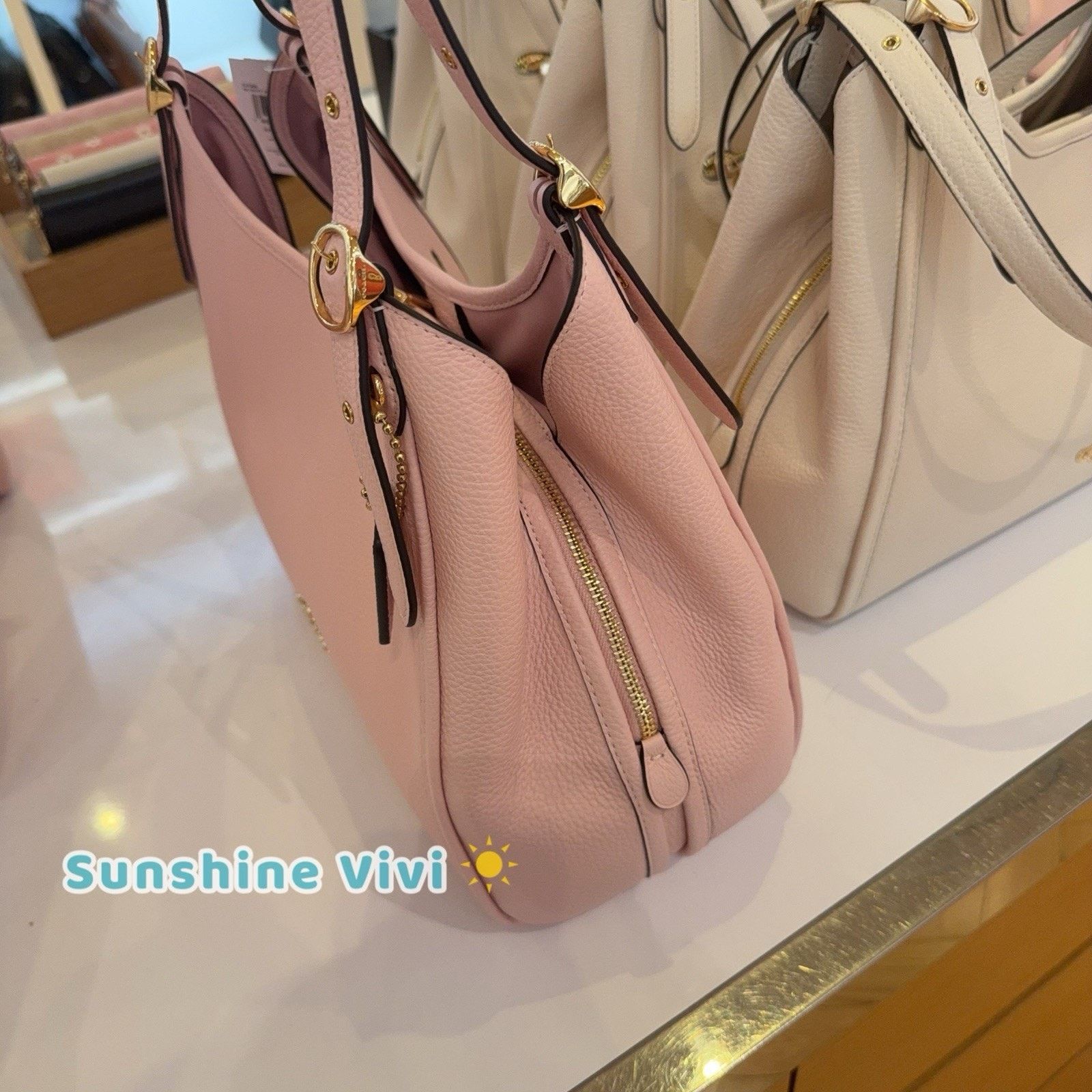Coach NWT Coach Erin Shoulder Bag Leather CAQ86 SOFT PINK Size ONE SIZE - 7 Thumbnail
