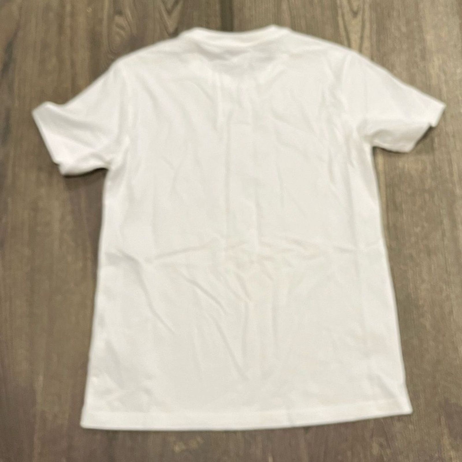 Converse NWOT Converse Leopard Chuck Taylor Patch T-Shirt White Small Size S / US 4 / IT 40 - 5 Thumbnail