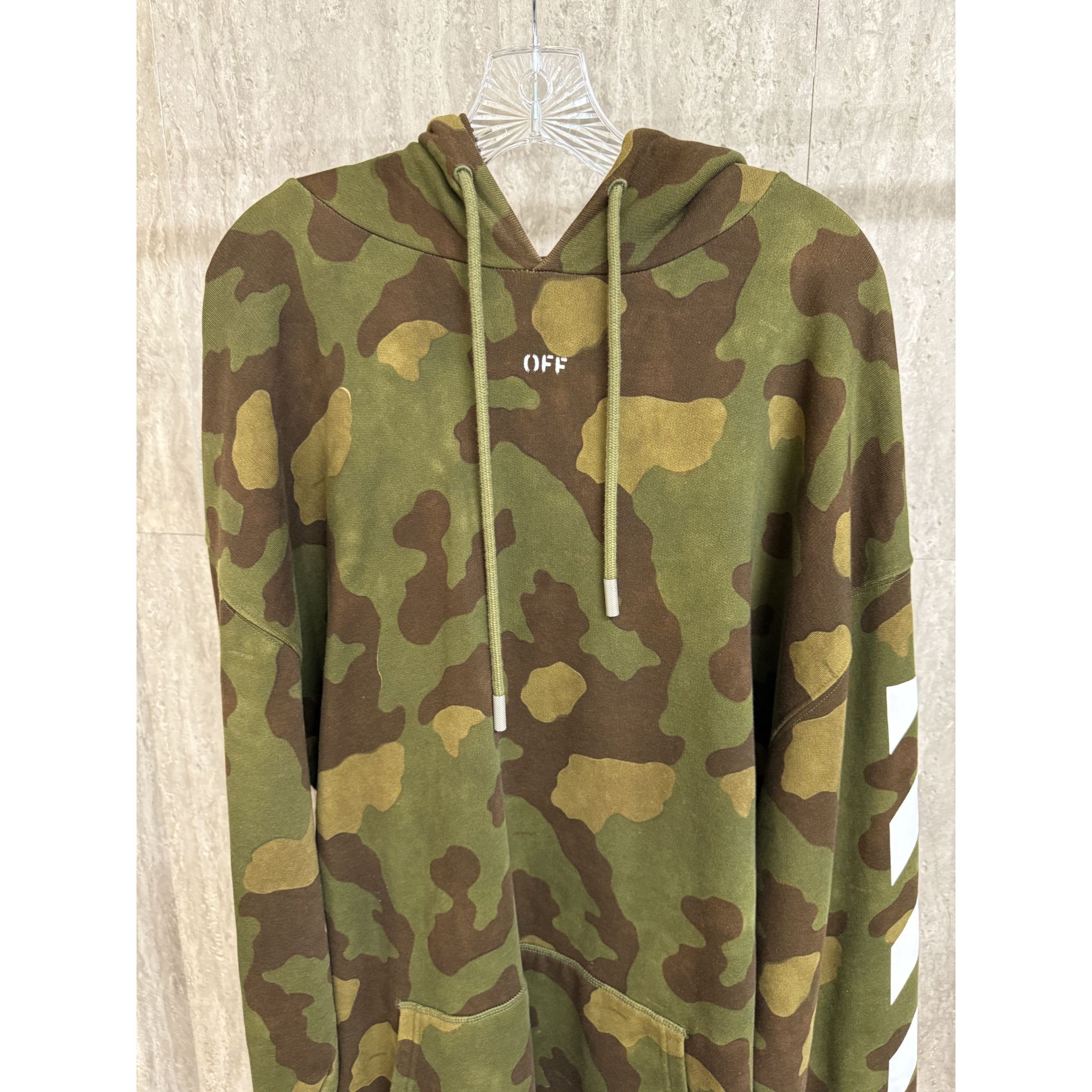 Off-White Off-White Camouflage Hoodie L Cotton Seeing Things Collectio Size US L / EU 52-54 / 3 - 3 Thumbnail