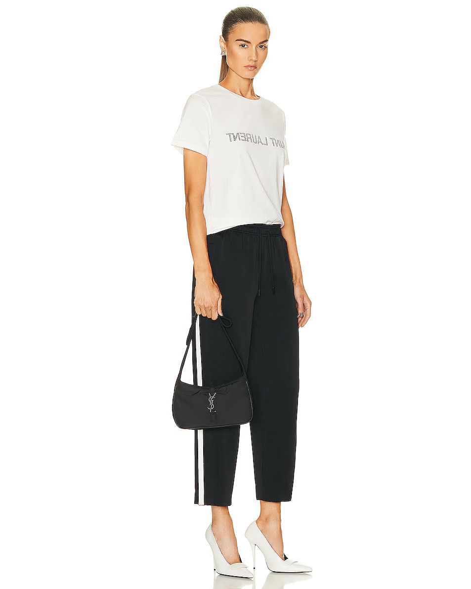 Saint Laurent Paris o1s1wg111124 Dup / Size: OS / Le 5 A 7 Shoulder Bag in Black Size ONE SIZE - 2 Thumbnail