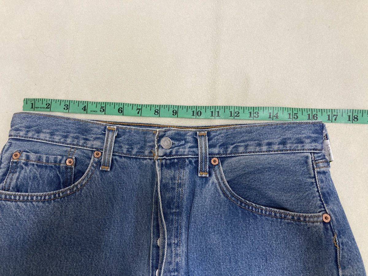 Levi's Vintage 90’s Levis 501 jeans Made in USA for Men Size US 33 - 13 Thumbnail