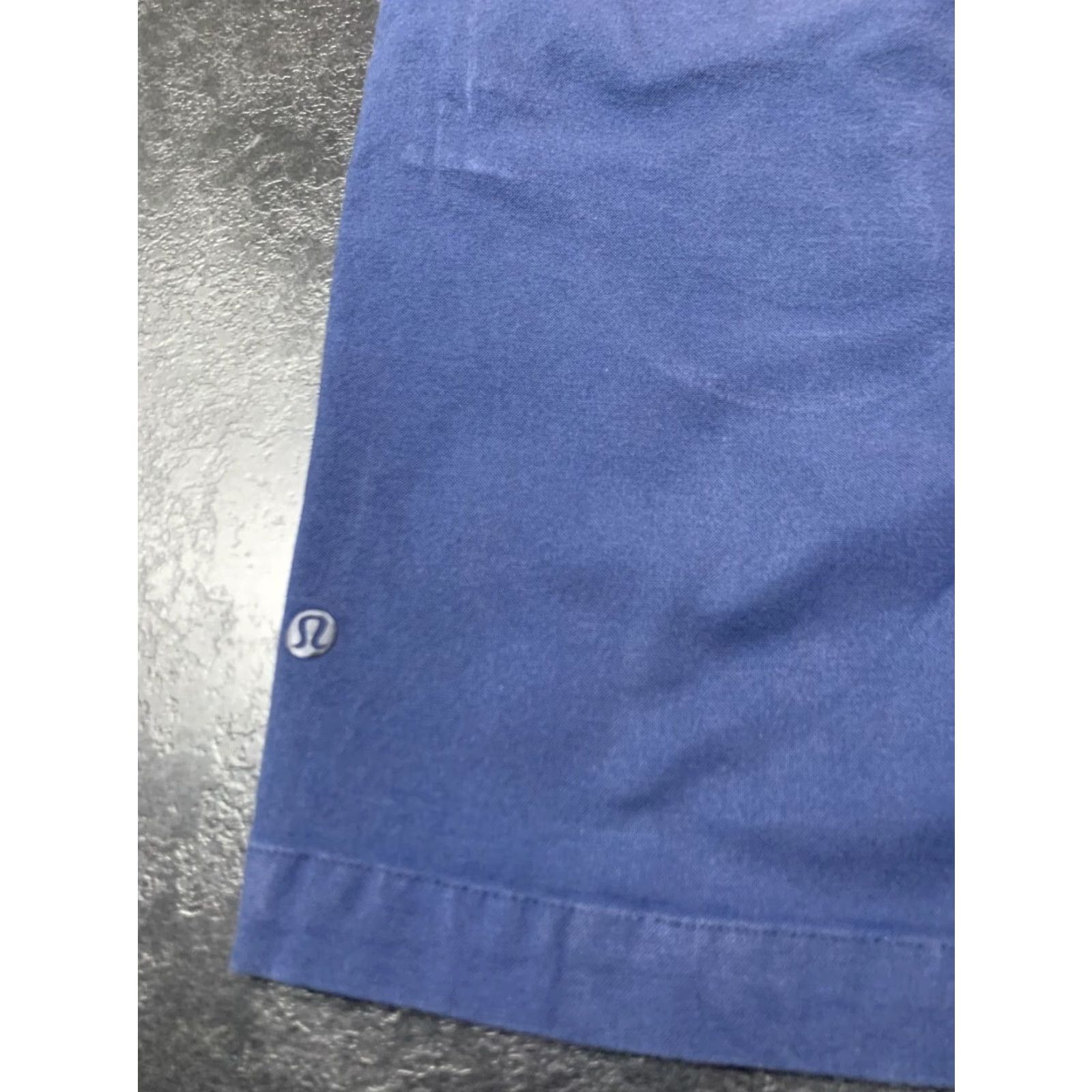 Lululemon Lululemon Commission Shorts Blue Mens 36 9" Inseam Size US 36 / EU 52 - 4 Thumbnail