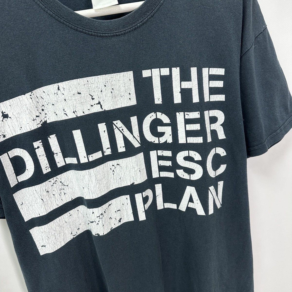 Band Tees Vintage 00s Distressed The Dillinger Escape Plan tee y2k og Size US L / EU 52-54 / 3 - 4 Thumbnail