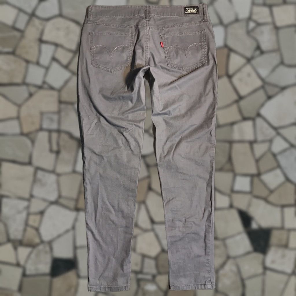 Levi's VINTAGE Levi's 535 Jegging Jeans Gray Denim 5-Pocket Stretch Logo Womens 29 Inseam 27.5 Adult Regular Cowgirl Western 80s 90s Size 29" - 1 Thumbnail