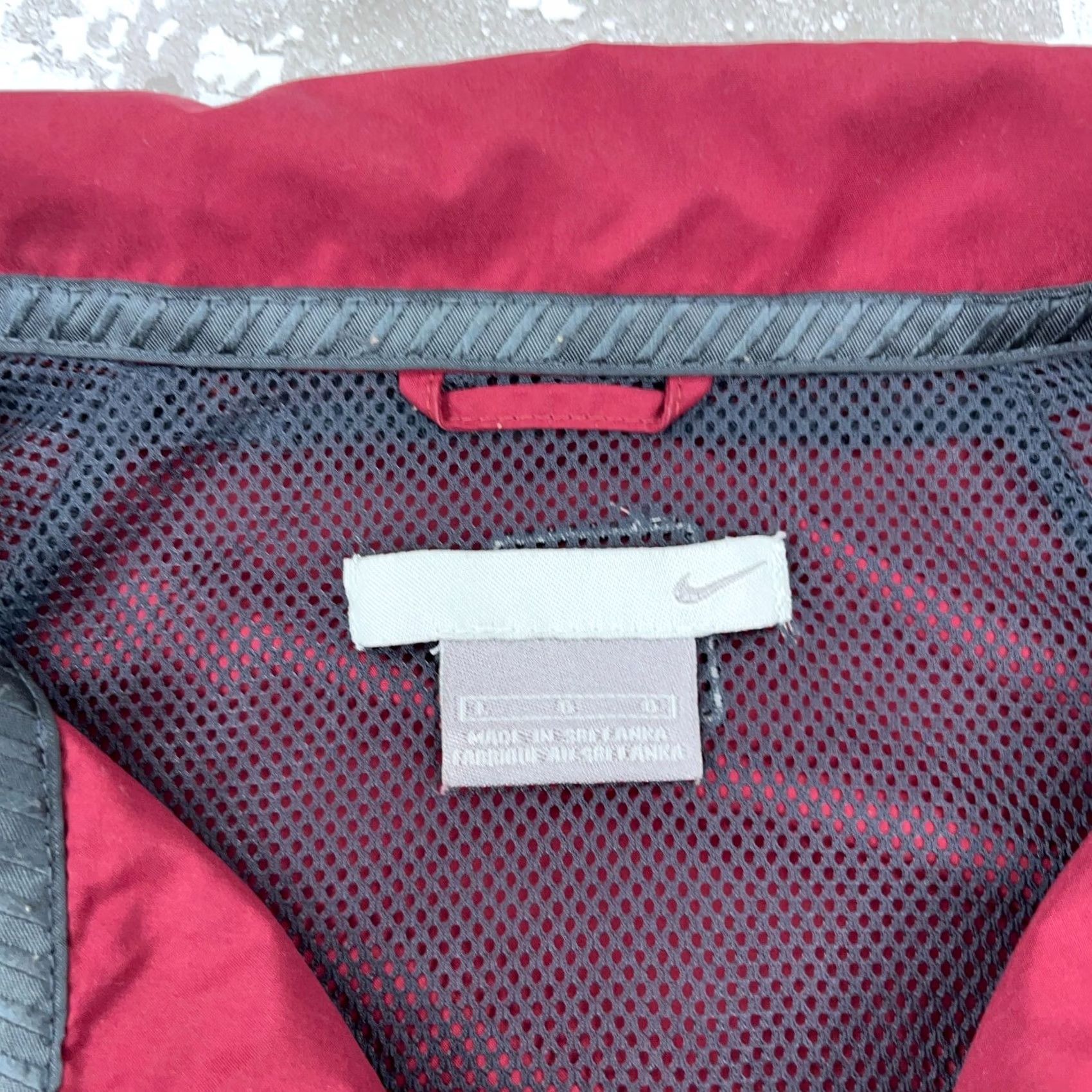 Nike VINTAGE Nike Jacket Men Large Maroon Y2K 2000s Track Suit Windbreaker Warm Up Size 42R - 4 Thumbnail