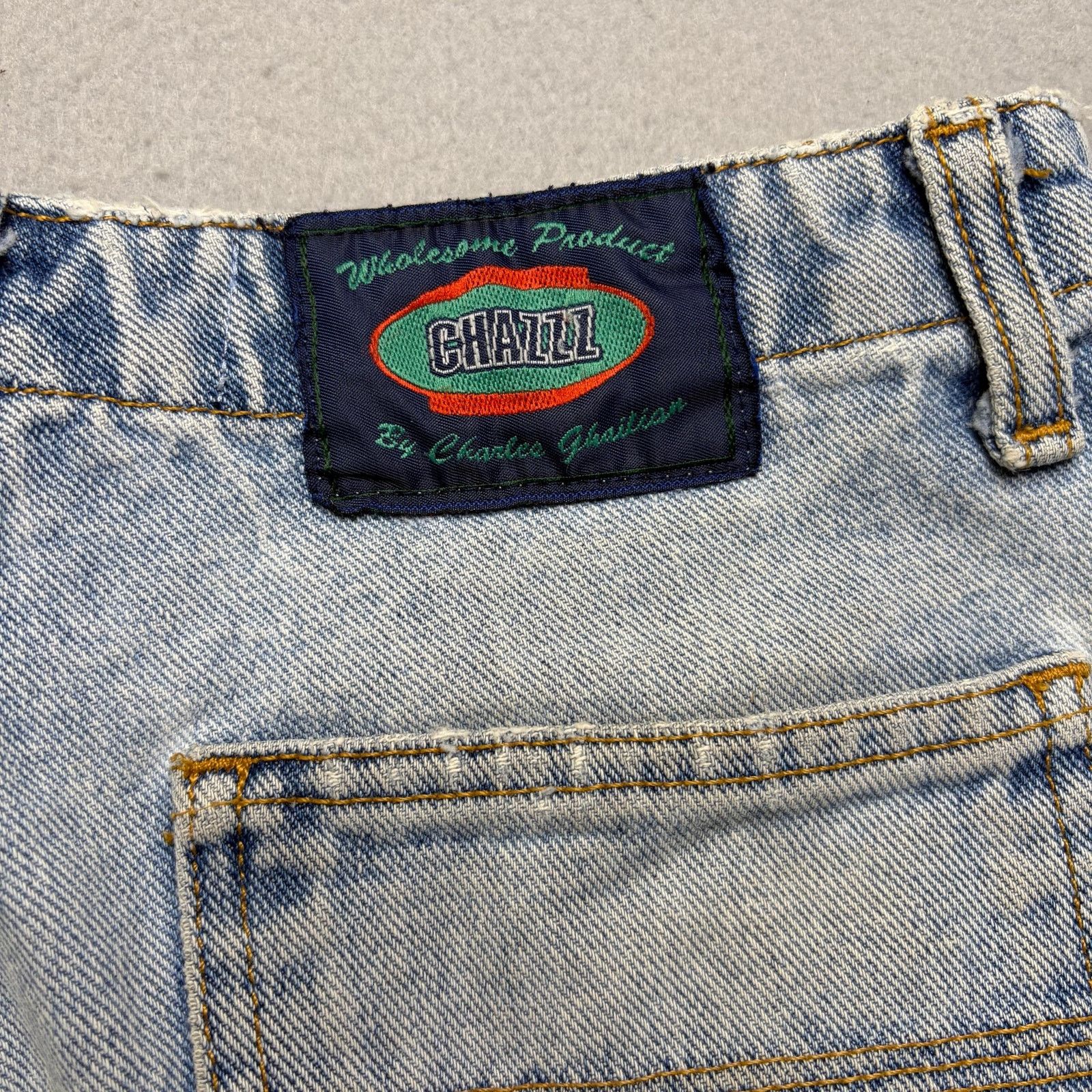 Vintage Vintage CHAZZZ Denim Carpenter Shorts Women’s Size 3 Y2K Size 27" / US 4 / IT 40 - 7 Thumbnail