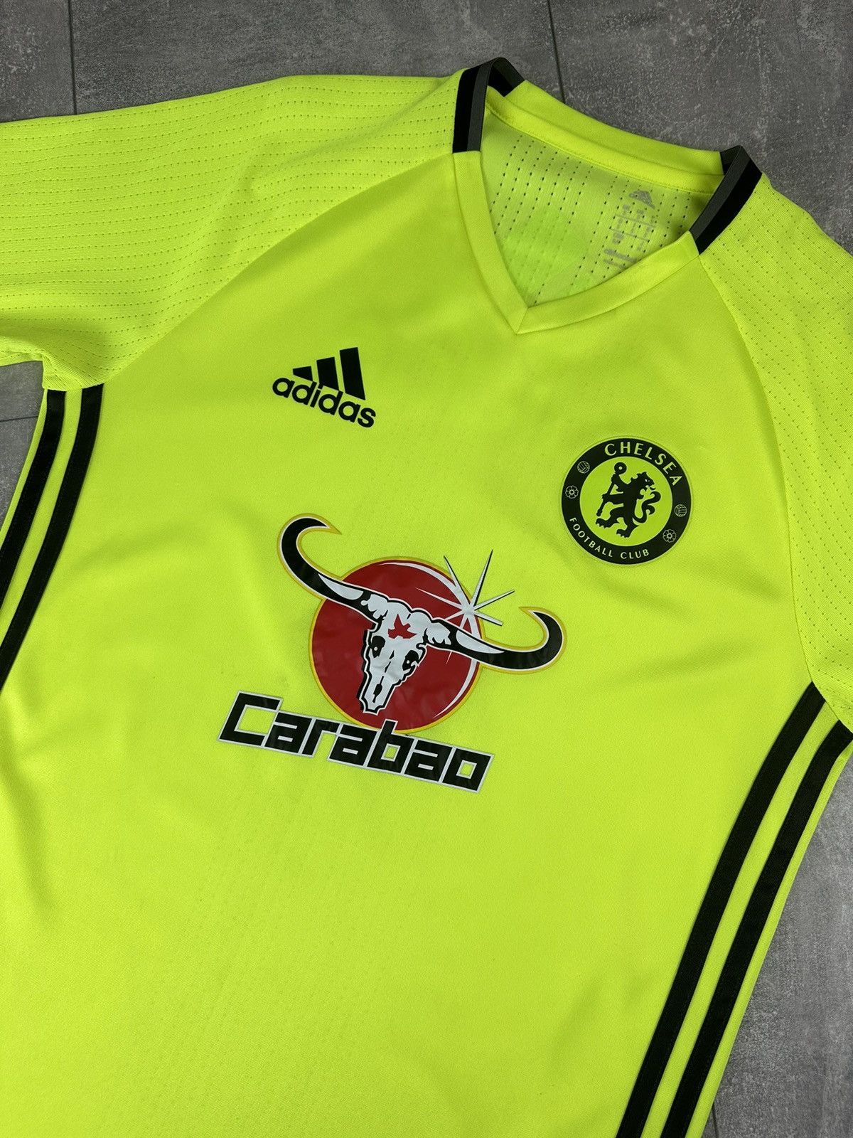 Adidas Adidas Chelsea FC 2016/17 Training Soccer Football Jersey Size US S / EU 44-46 / 1 - 4 Thumbnail