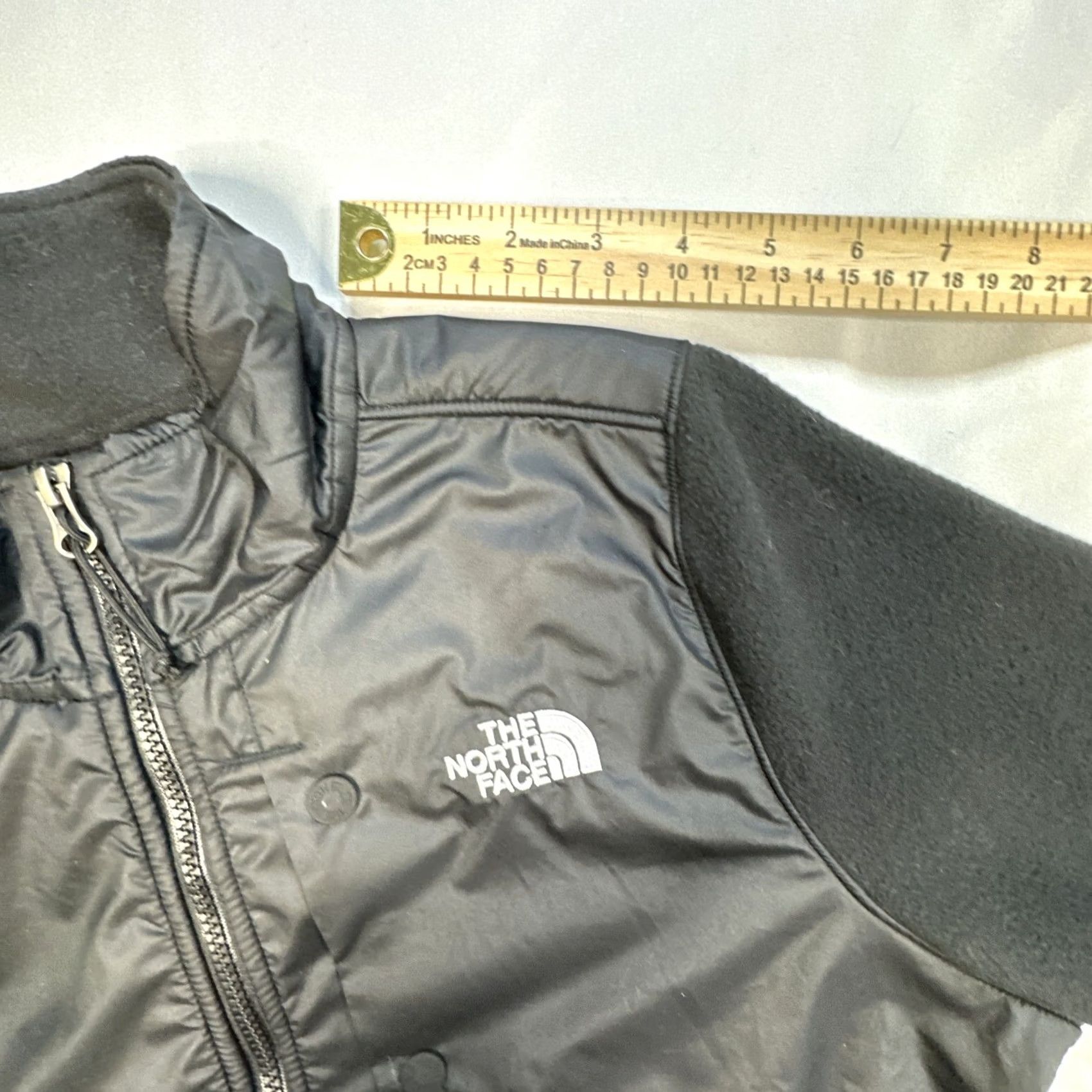 The North Face The North Face Women's M Black Half-Zip Tundra Pullover Jacket Fleece Pockets Zip Zipper Size M / US 6-8 / IT 42-44 - 3 Thumbnail