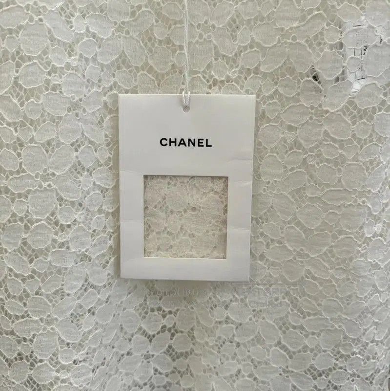 Chanel Chanel Silk White Women's Jacket . Size M / US 6-8 / IT 42-44 - 5 Thumbnail