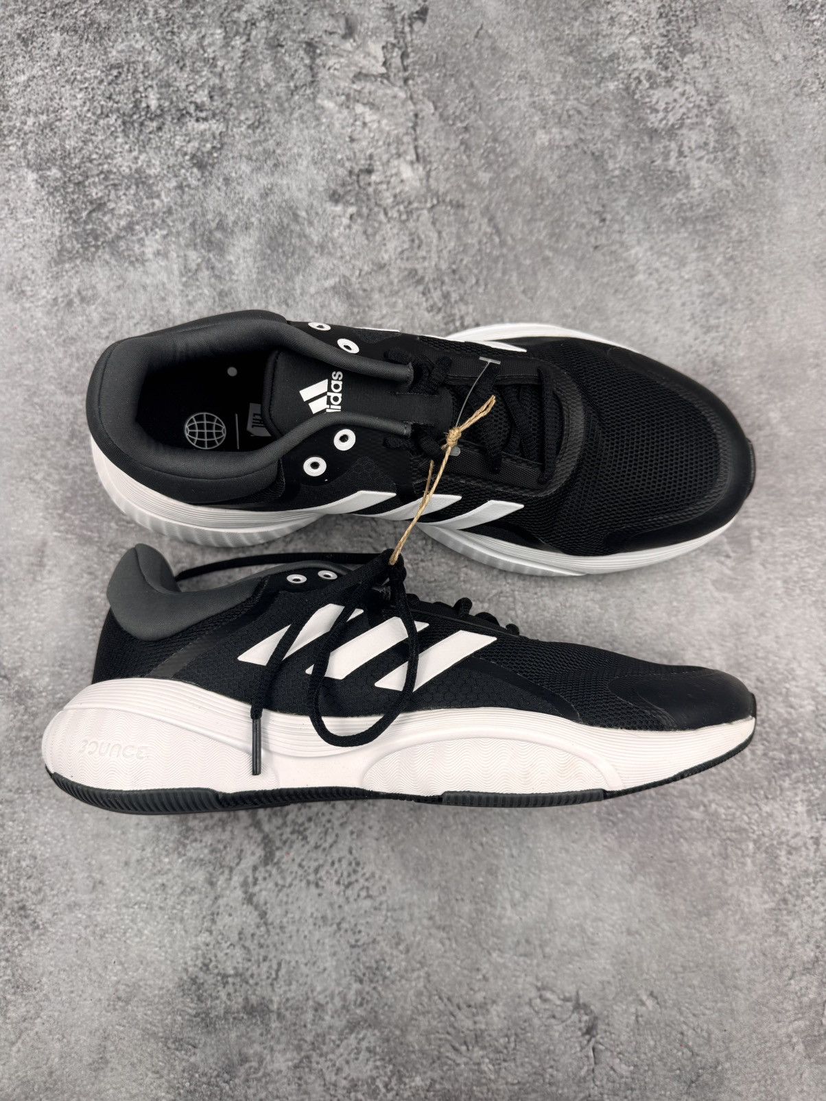 Adidas Adidas Response 2.0 Men NWT Black White Running Shoes Size US 7.5 / EU 40-41 - 1 Thumbnail