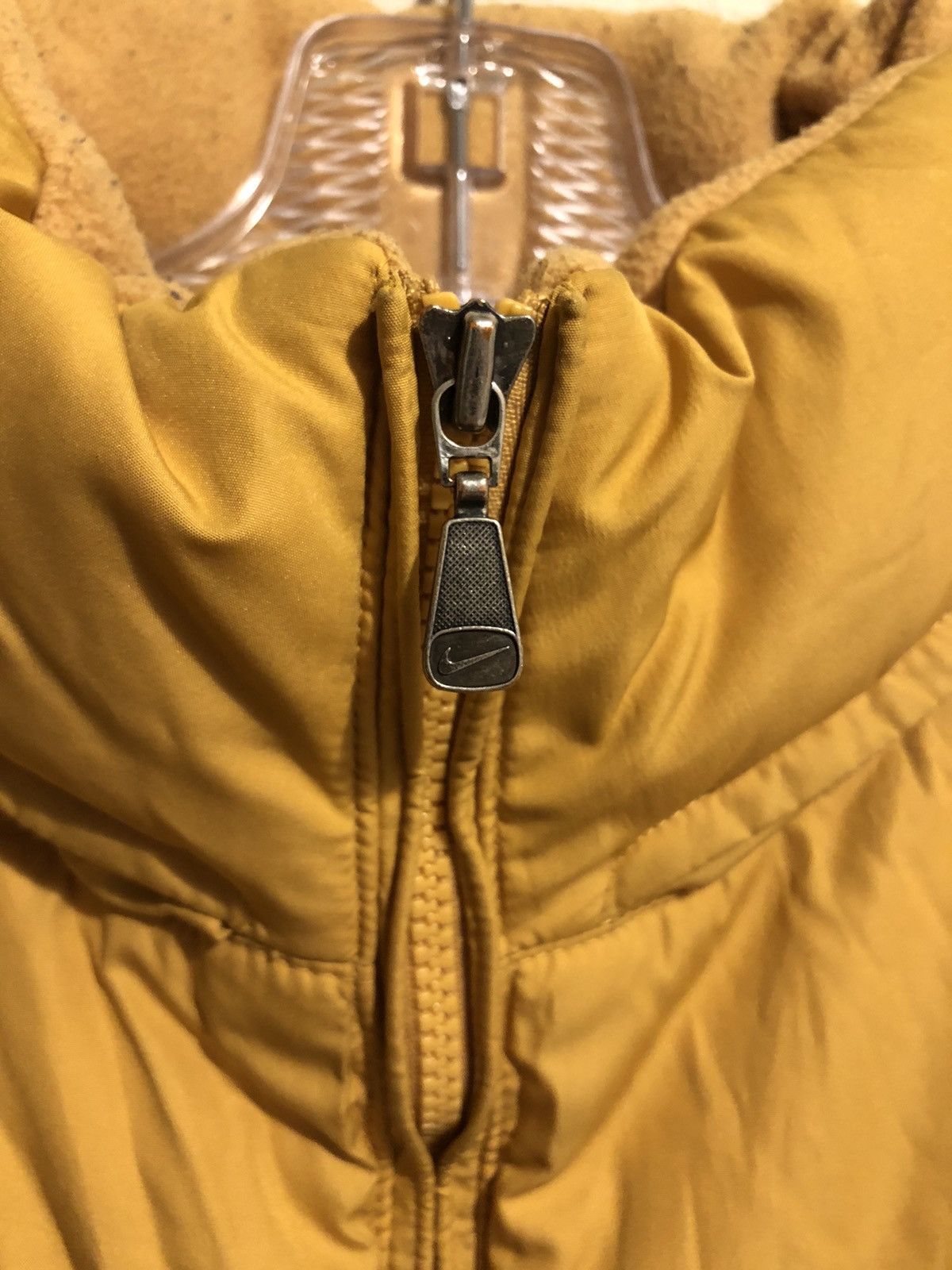 Nike × Vintage Vintage 90’s Y2K Mustard Nike Duck Down Puffer Vest Drill Size US L / EU 52-54 / 3 - 2 Thumbnail