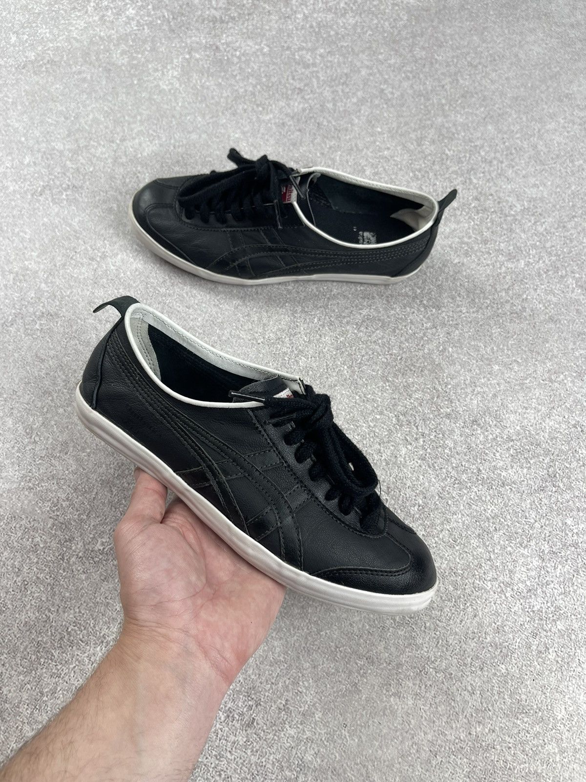 Asics Asics Onitsuka Tiger Mexico 66 Sneakers Size US 4.5 Size US 4.5 / IT 34.5 - 1 Thumbnail