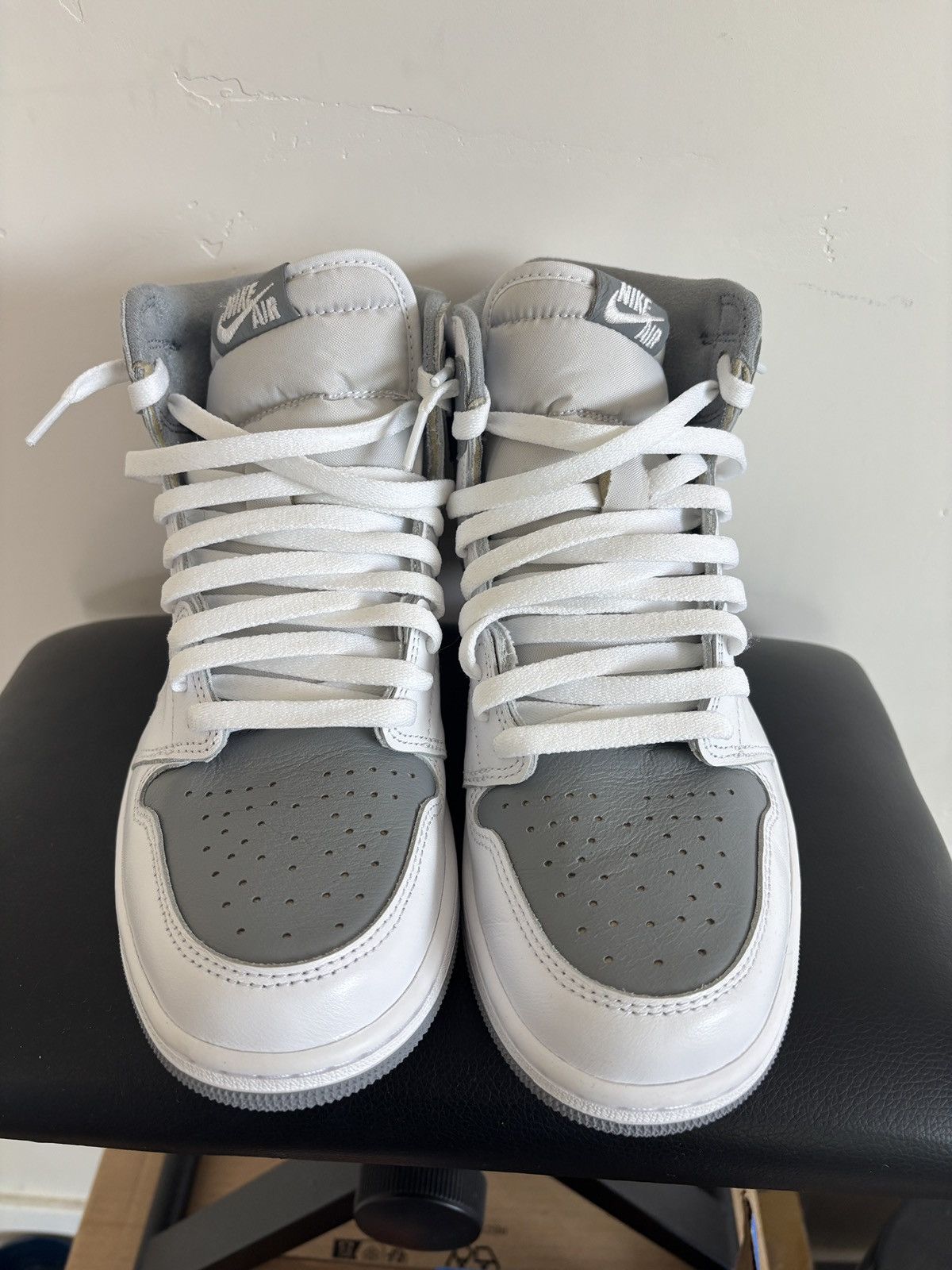 Jordan Brand Jordan 1 High Stealth 2022 Size US 9 / EU 42 - 4 Thumbnail