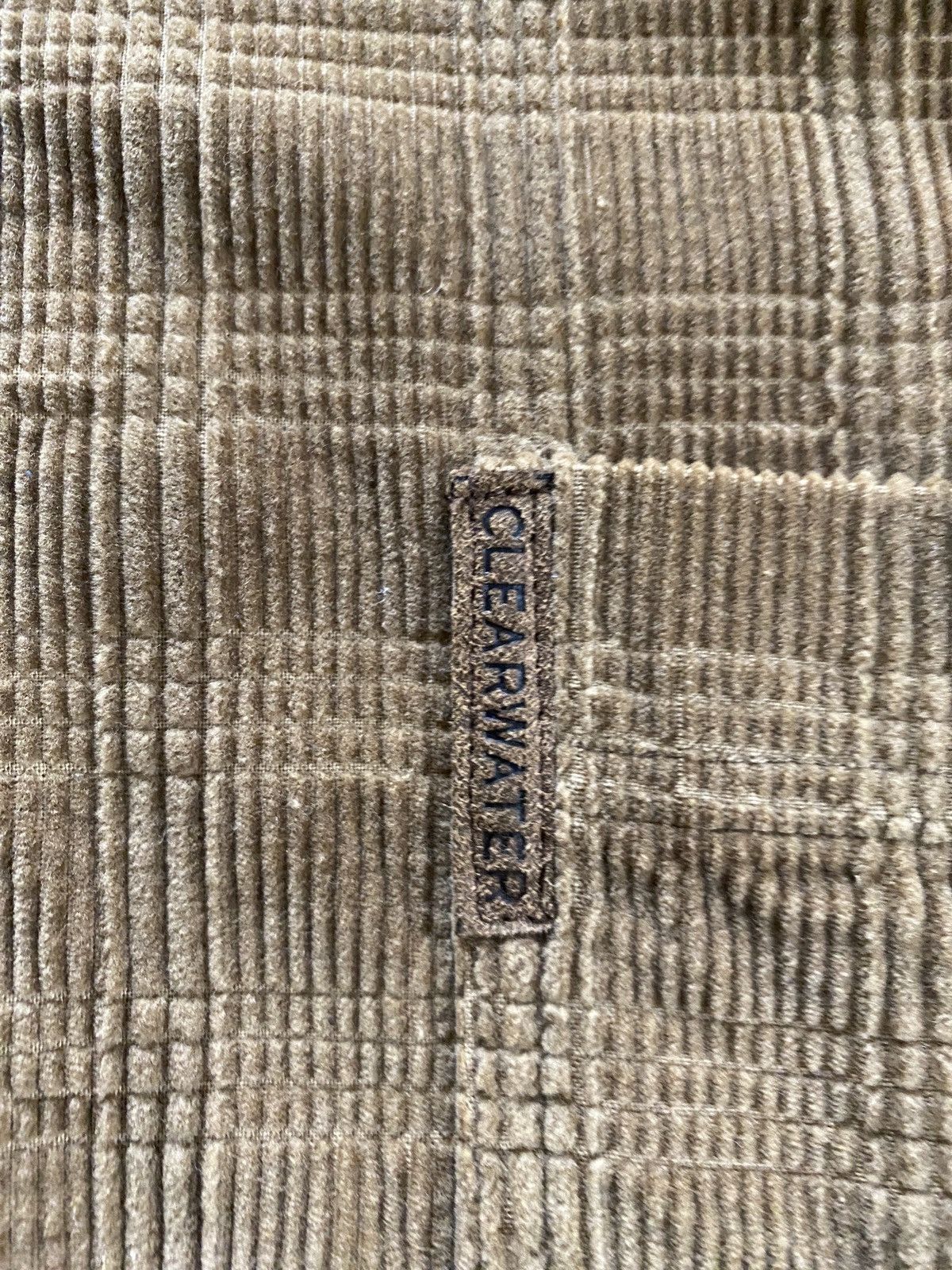 Clearwater Outfitters Vintage Y2K’s Clearwater Brown Corduroy Button Up Shirt Size US XL / EU 56 / 4 - 5 Thumbnail