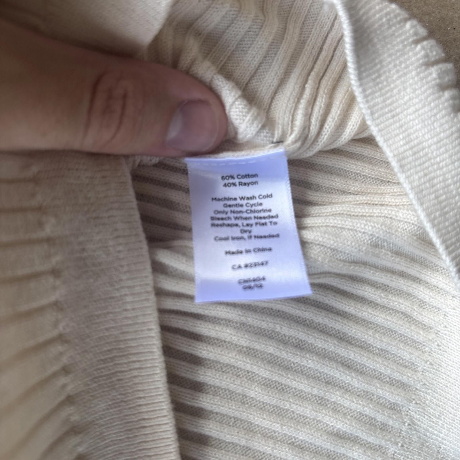 Other The Talbots Long Sleeve Turtleneck SIZE XL Solid White NWT Size XL / US 12-14 / IT 48-50 - 6 Thumbnail