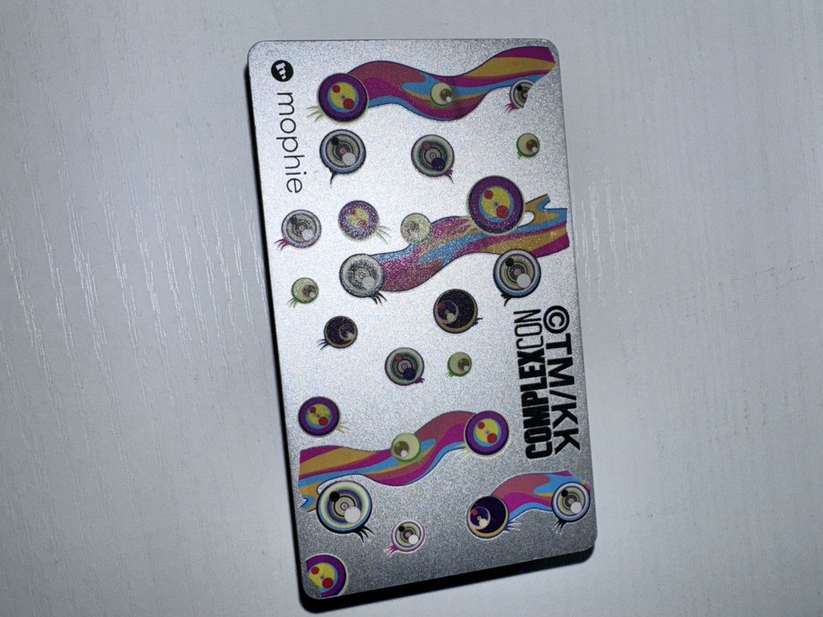 Complex × Mophie × Takashi Murakami TAKASHI MURAKAMI x Complexcon Portable IPHONE Chargers Size ONE SIZE - 8 Thumbnail