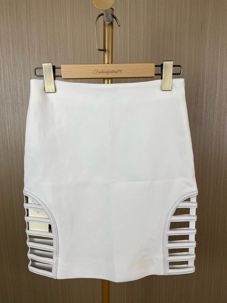 Fendi Fendi White Runway Skirt Size US 38 / EU 54 - 1 Thumbnail