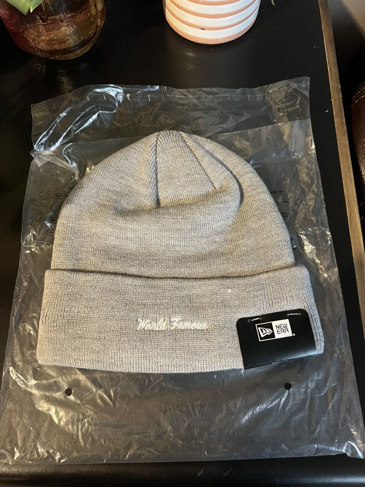Supreme Supreme New Era Box Logo Beanie Grey FW24 Size ONE SIZE - 2 Thumbnail