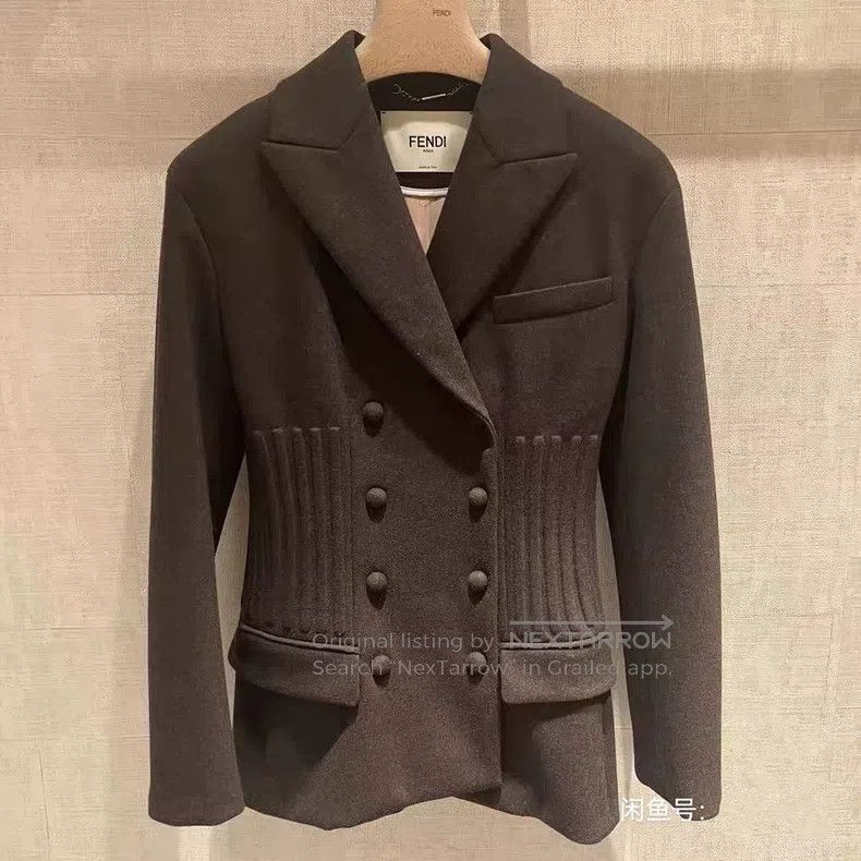 Fendi Fendi Women's Wool Short Coat with Cashmere Inside Size L / US 10 / IT 46 - 1 Thumbnail