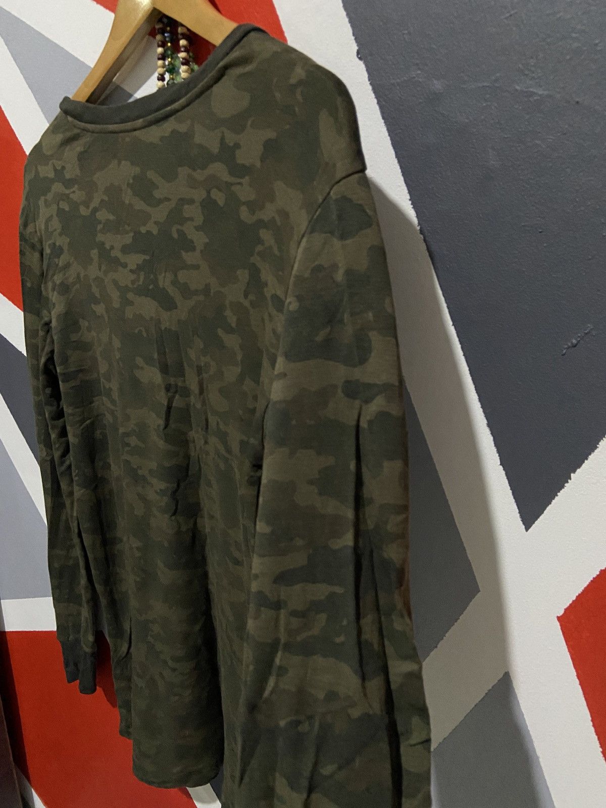 Uniqlo Uniqlo Camo Warmer Long Sleeve Size US S / EU 44-46 / 1 - 5 Thumbnail
