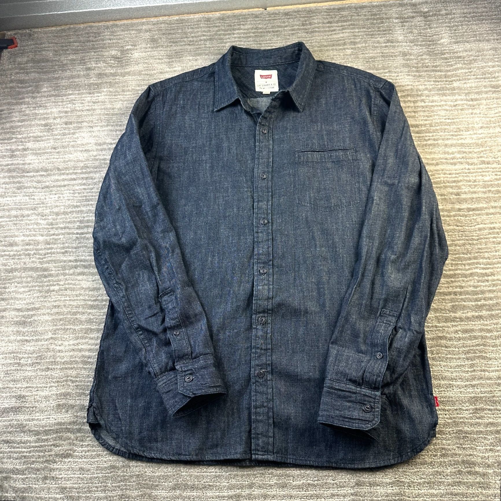 Levi's Levis Jean Shirt Mens Medium Blue Denim Dark Indigo Pocket Long Sleeve Button-Up Collared Casual Workwear Regular Fit Classic Colorful Preppy Size US M / EU 48-50 / 2 - 2 Thumbnail