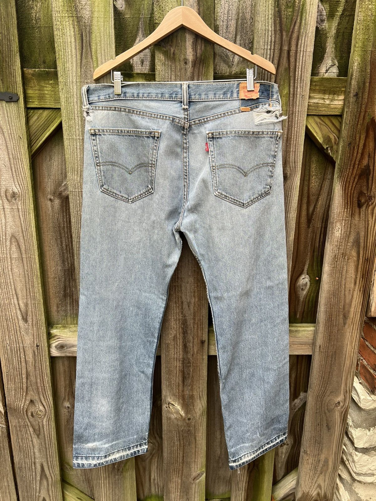 Levi's × Vintage Levi’s 505 Vintage Wash Size US 36 / EU 52 - 2 Thumbnail