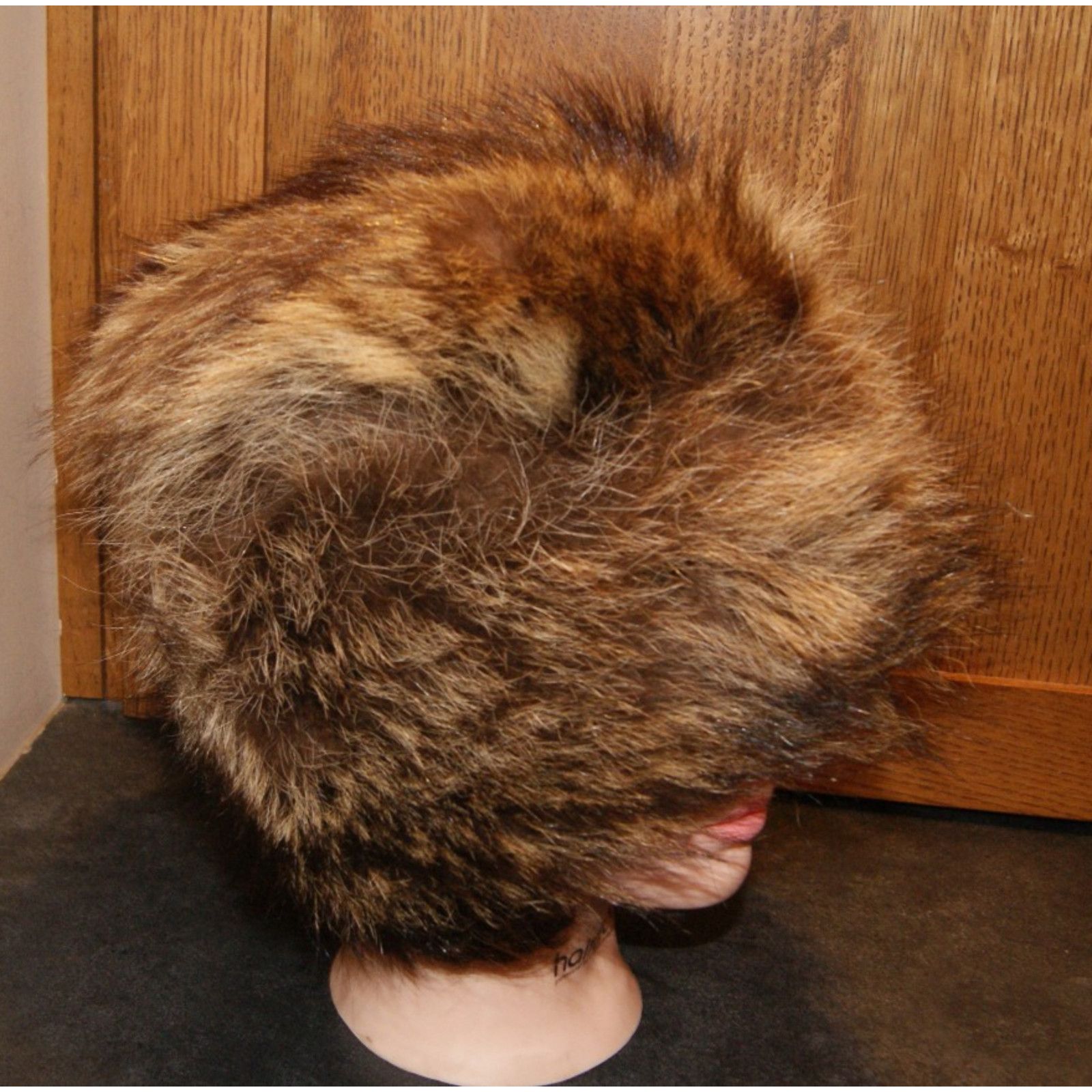 Vintage VTG Fox Fur Pillbox S/M Quilt Lined Strong & Fisher England Size ONE SIZE - 1 Thumbnail