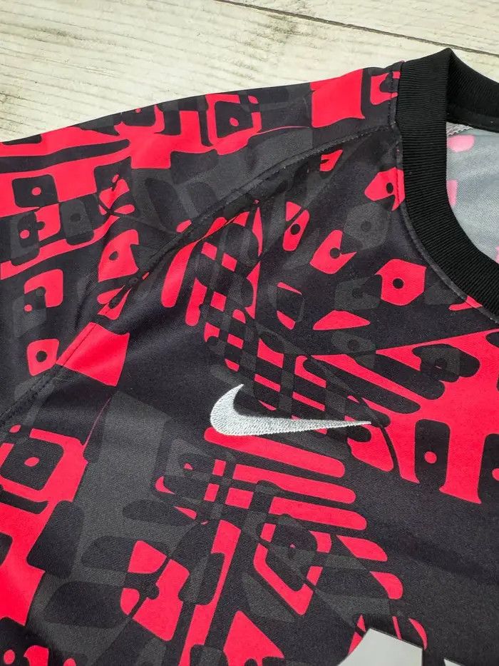 Nike Nike Liverpool 2020 2021 Pre Match Training Shirt Jersey Size US XL / EU 56 / 4 - 6 Thumbnail