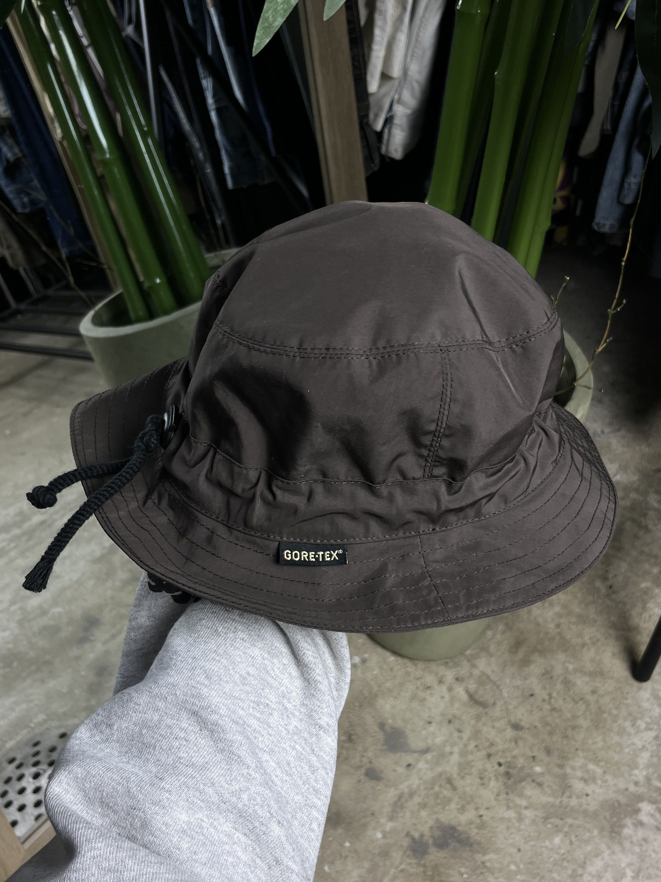 Vintage GORE-TEX BROWN BUCKET HAT - № 4514 Size ONE SIZE - 1 Thumbnail