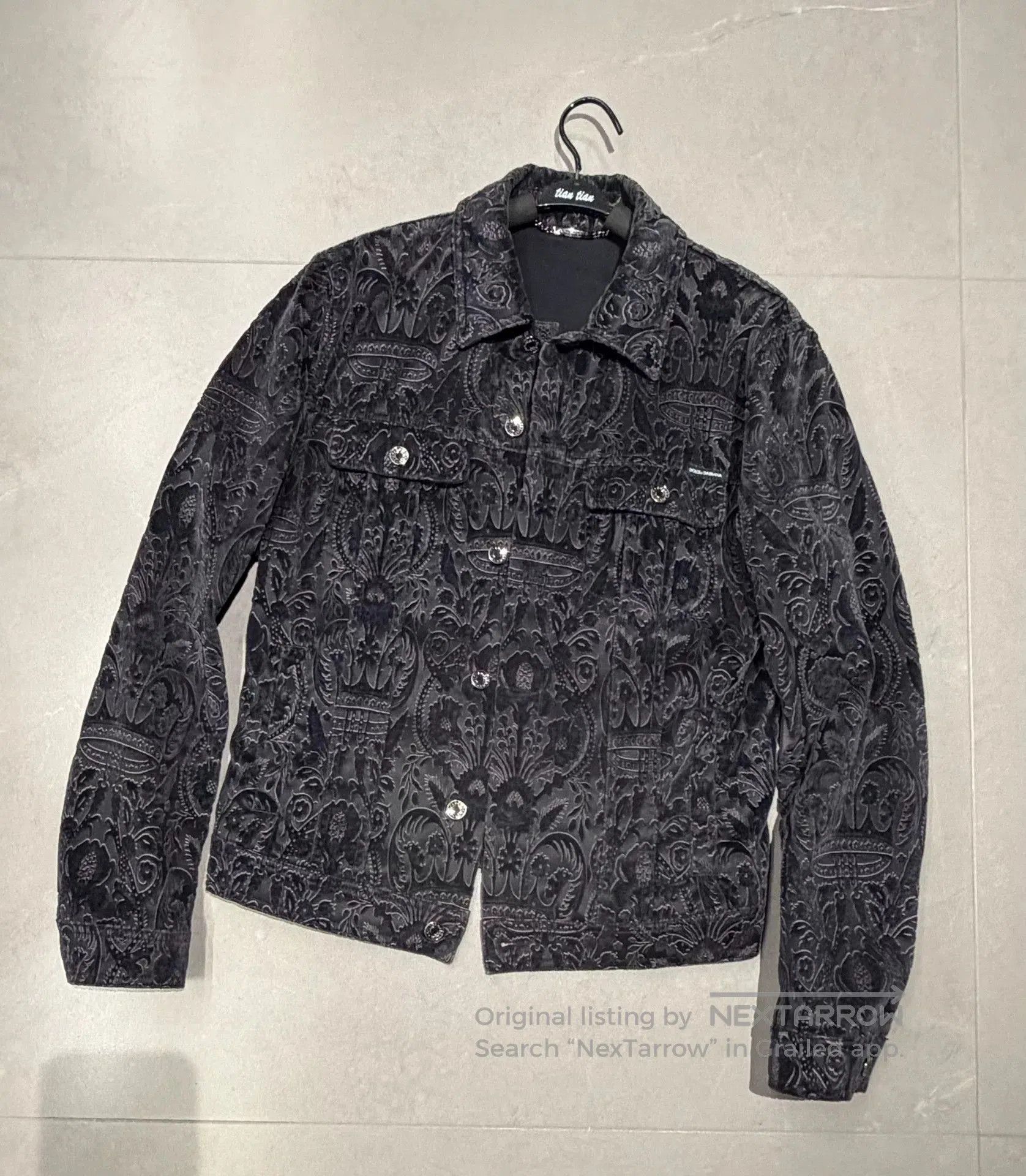 Dolce & Gabbana Dolce & Gabbana Men's Velvet Embossed Jacket. Size US M / EU 48-50 / 2 - 1 Thumbnail
