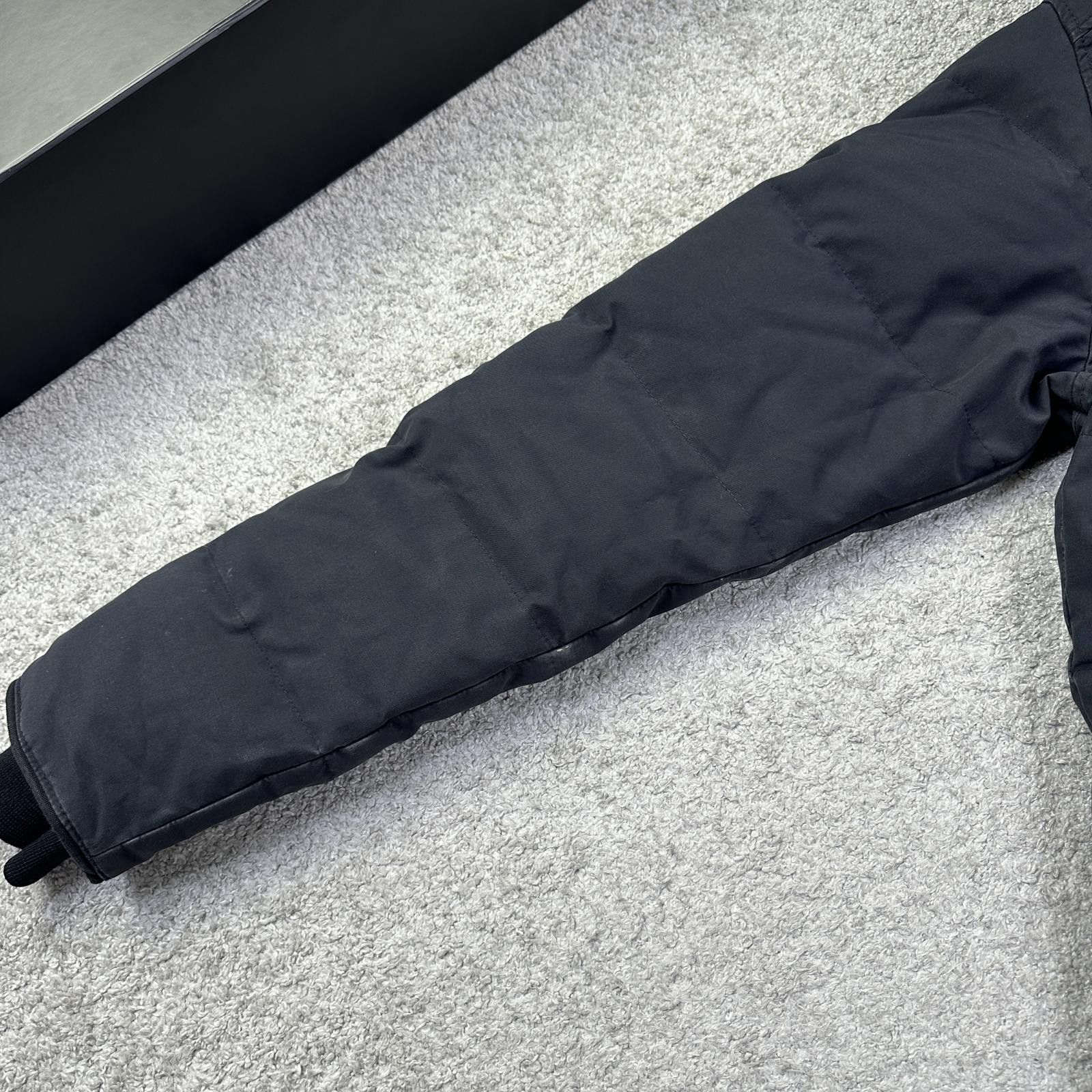 Canada Goose Canada Goose Carson Parka Size S Size US S / EU 44-46 / 1 - 12 Thumbnail