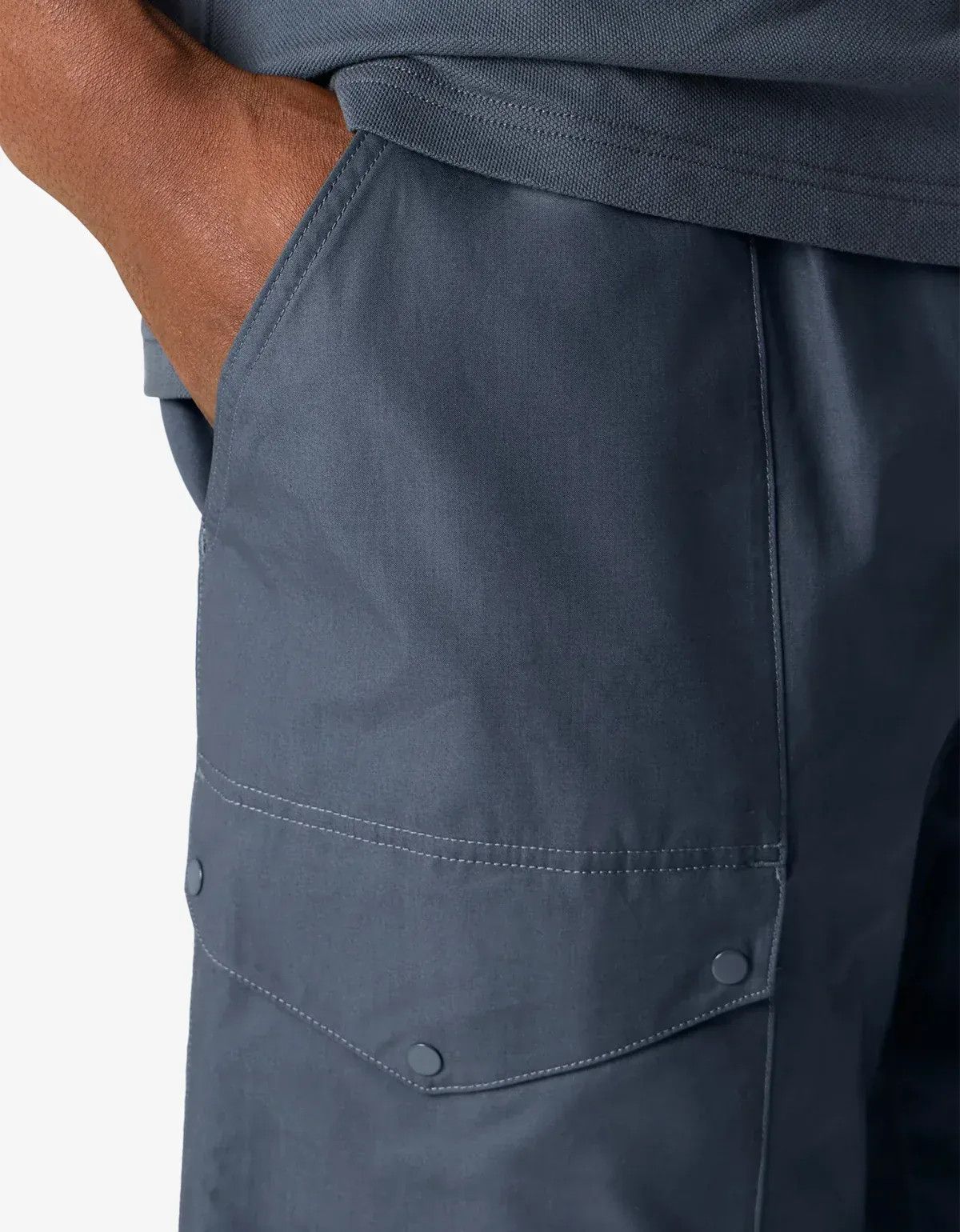 Stone Island Stone Island Ghost Blue All-Weather Cargo Shorts Size US 33 - 3 Thumbnail
