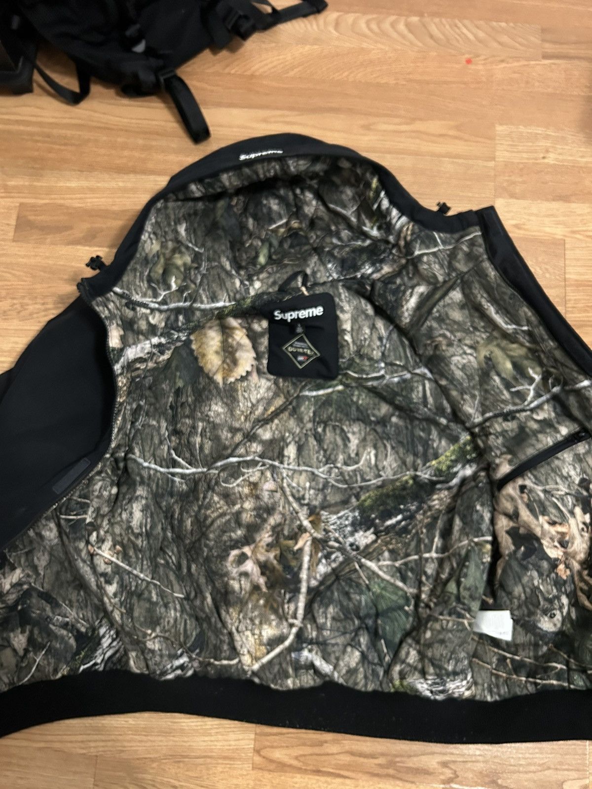 Supreme Supreme GORE-TEX Mossy Oak Jacket Size US L / EU 52-54 / 3 - 6 Thumbnail